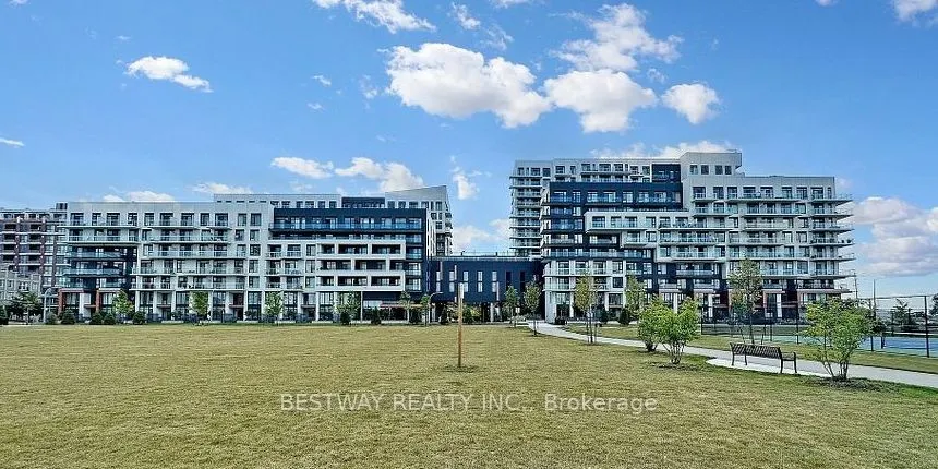 8 Rouge Valley Drive W, #307