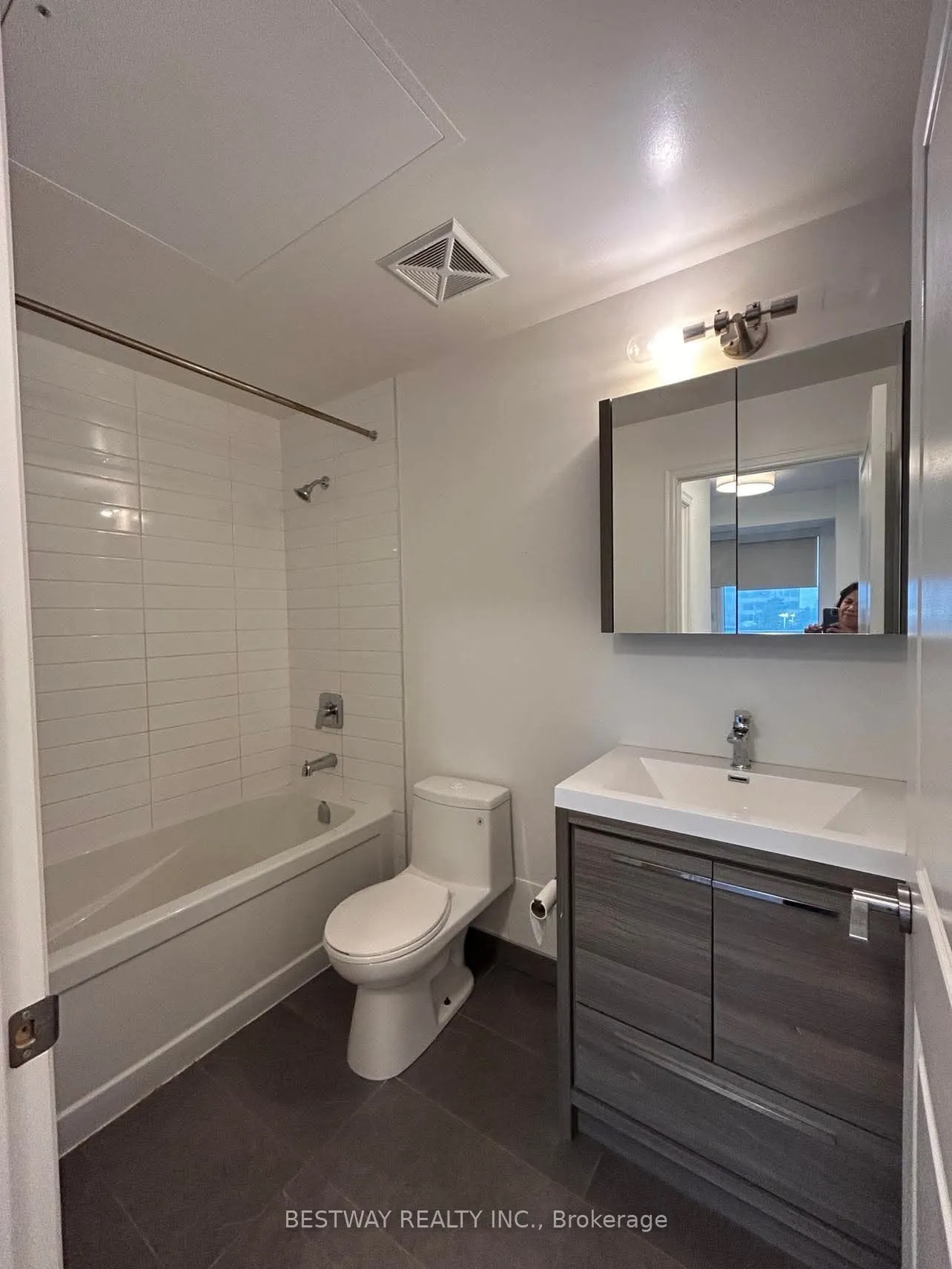 8 Rouge Valley Drive W, #307