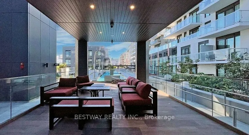 8 Rouge Valley Drive W, #307