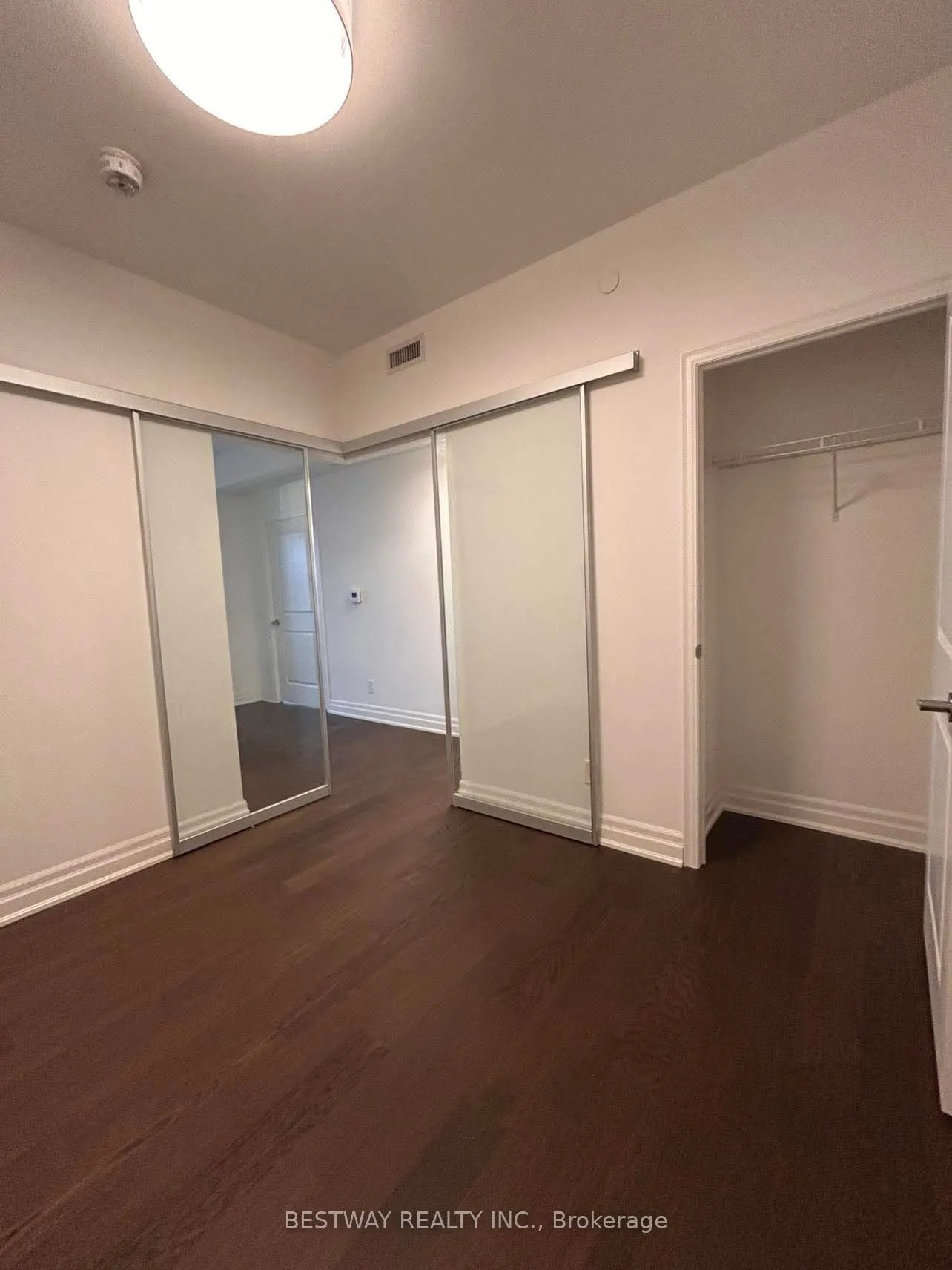 8 Rouge Valley Drive W, #307