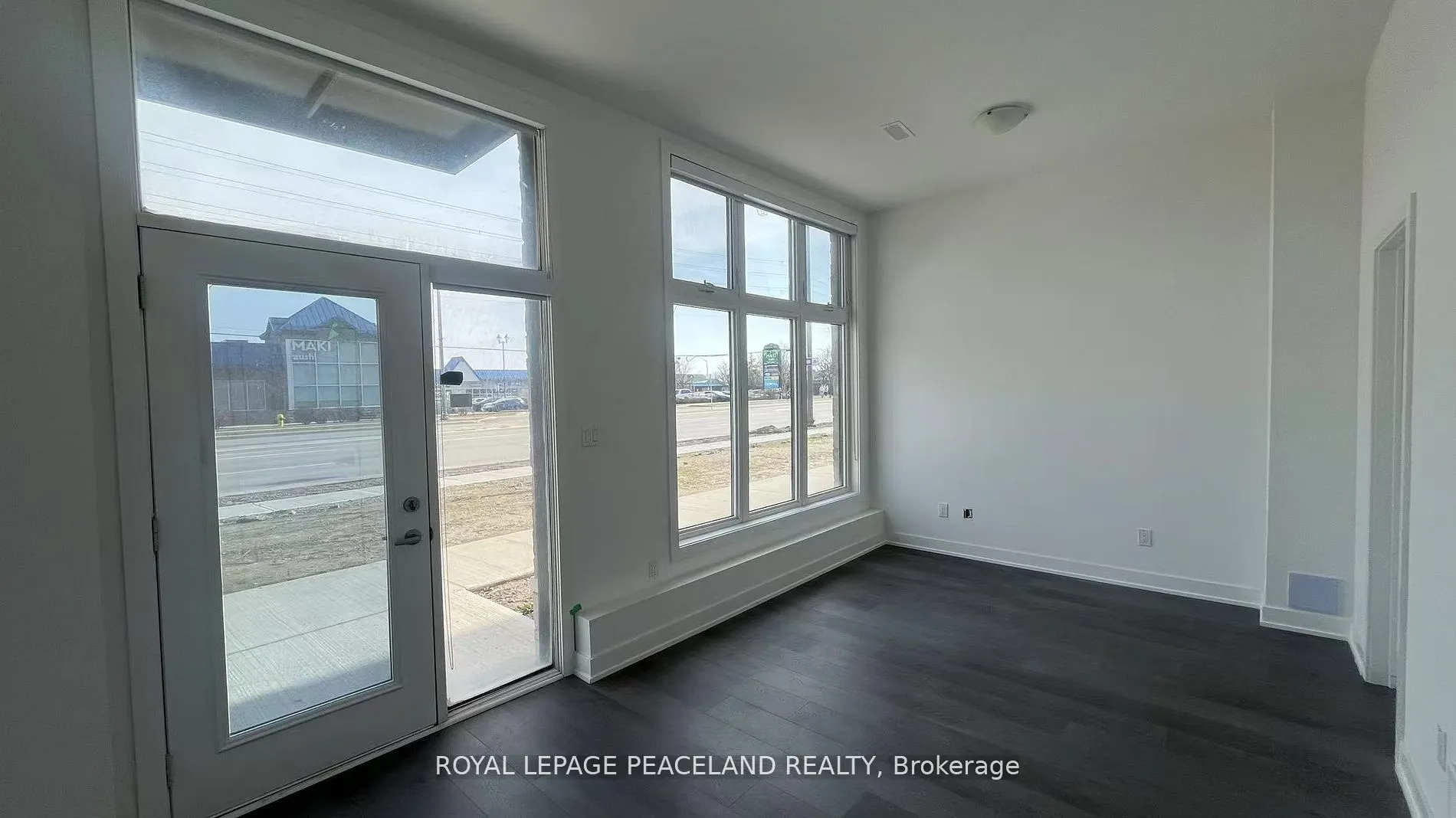 5444 Main Street, #Ground Floor
