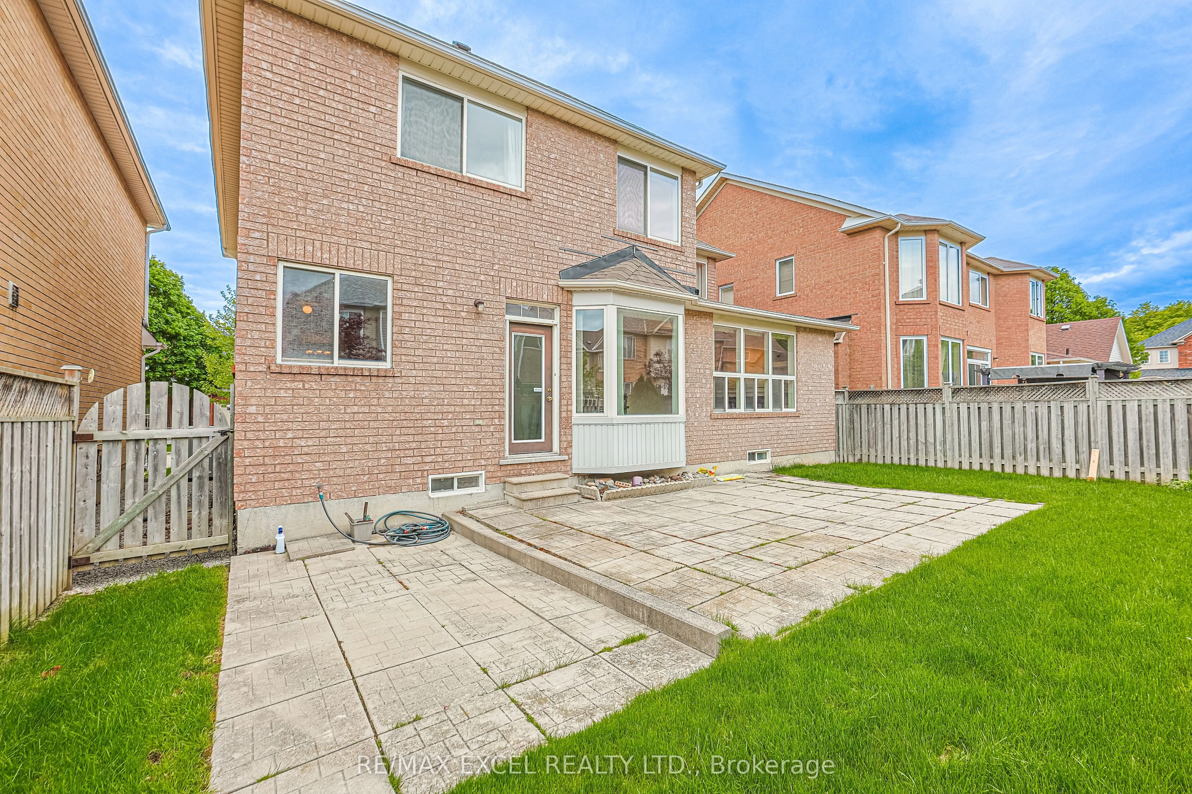 37 Baintree Street