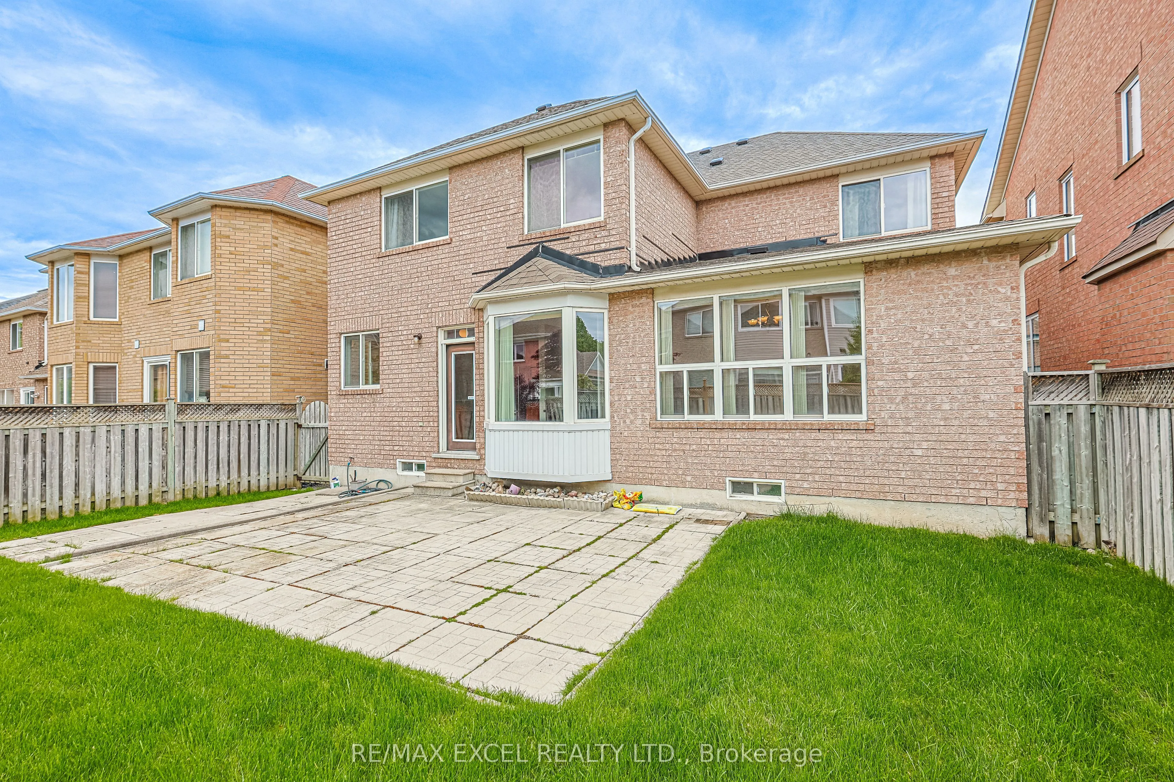37 Baintree Street