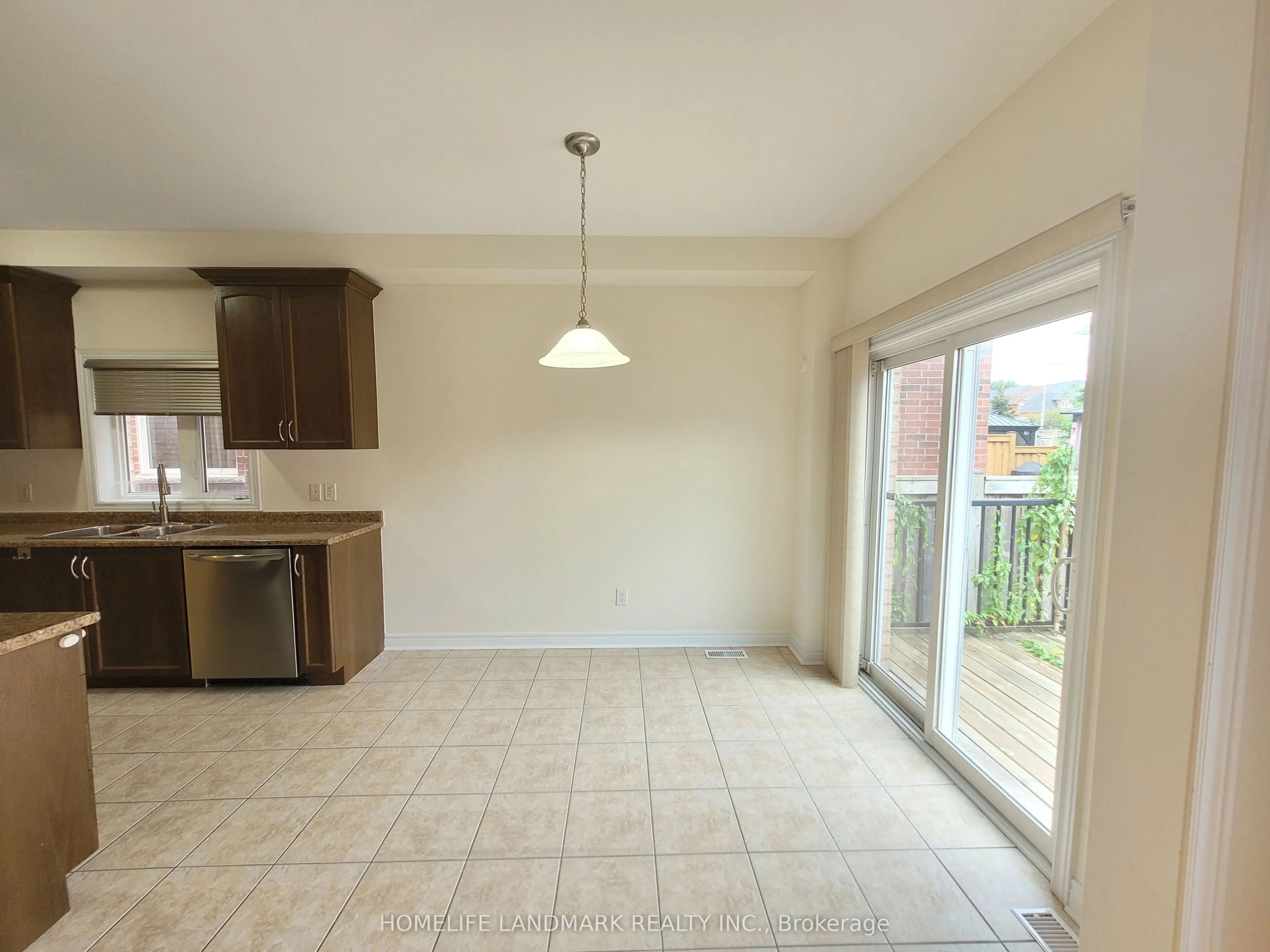 10 Blue Grouse Road