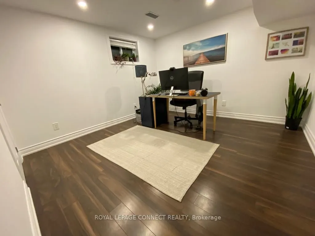 43 Tomlin Crescent, #Lower