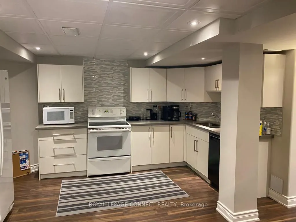 43 Tomlin Crescent, #Lower