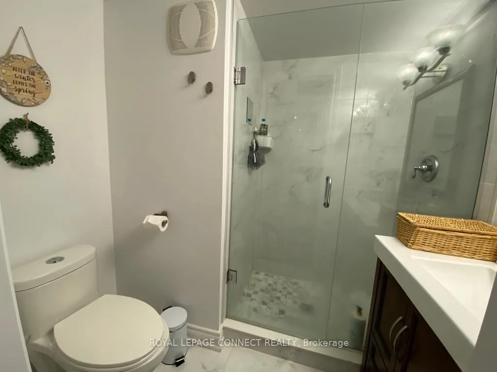 43 Tomlin Crescent, #Lower