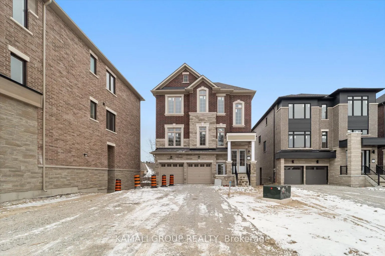51 Ahchie Court