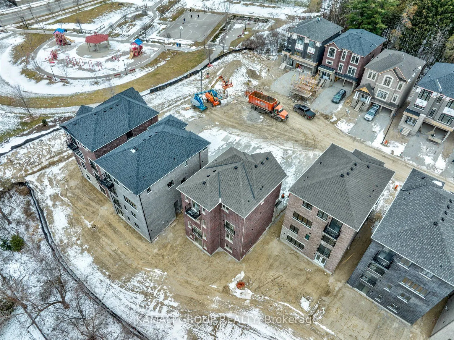 51 Ahchie Court