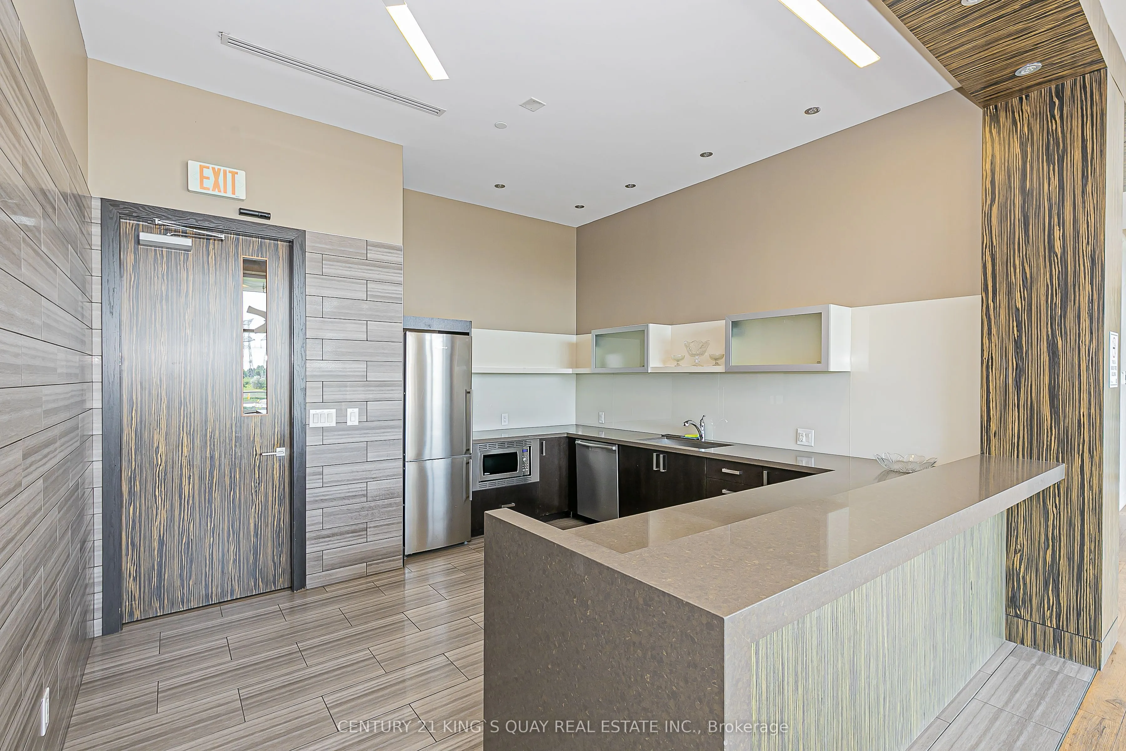 277 South Park Road, #103