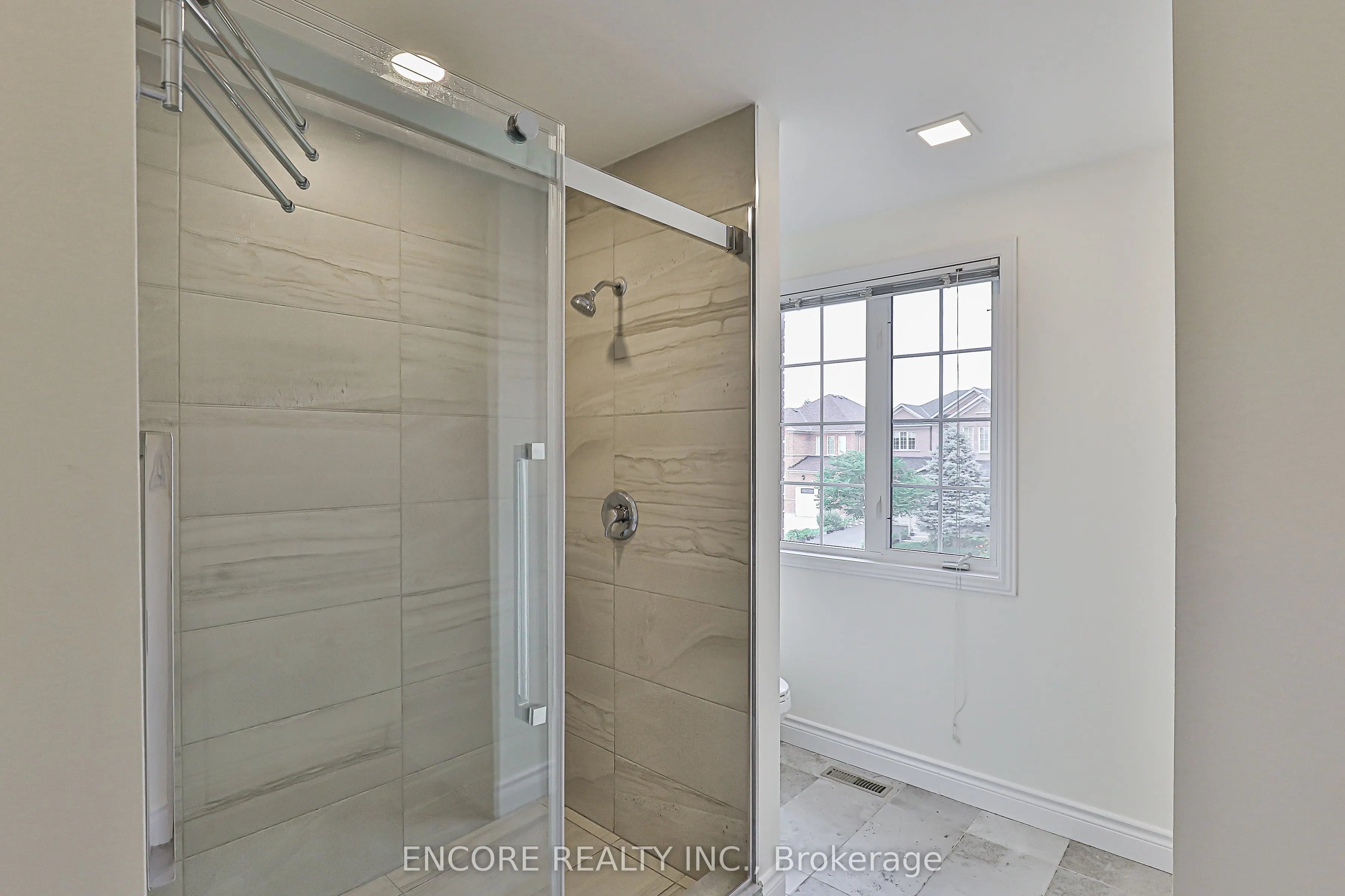 252 Forest Run Boulevard