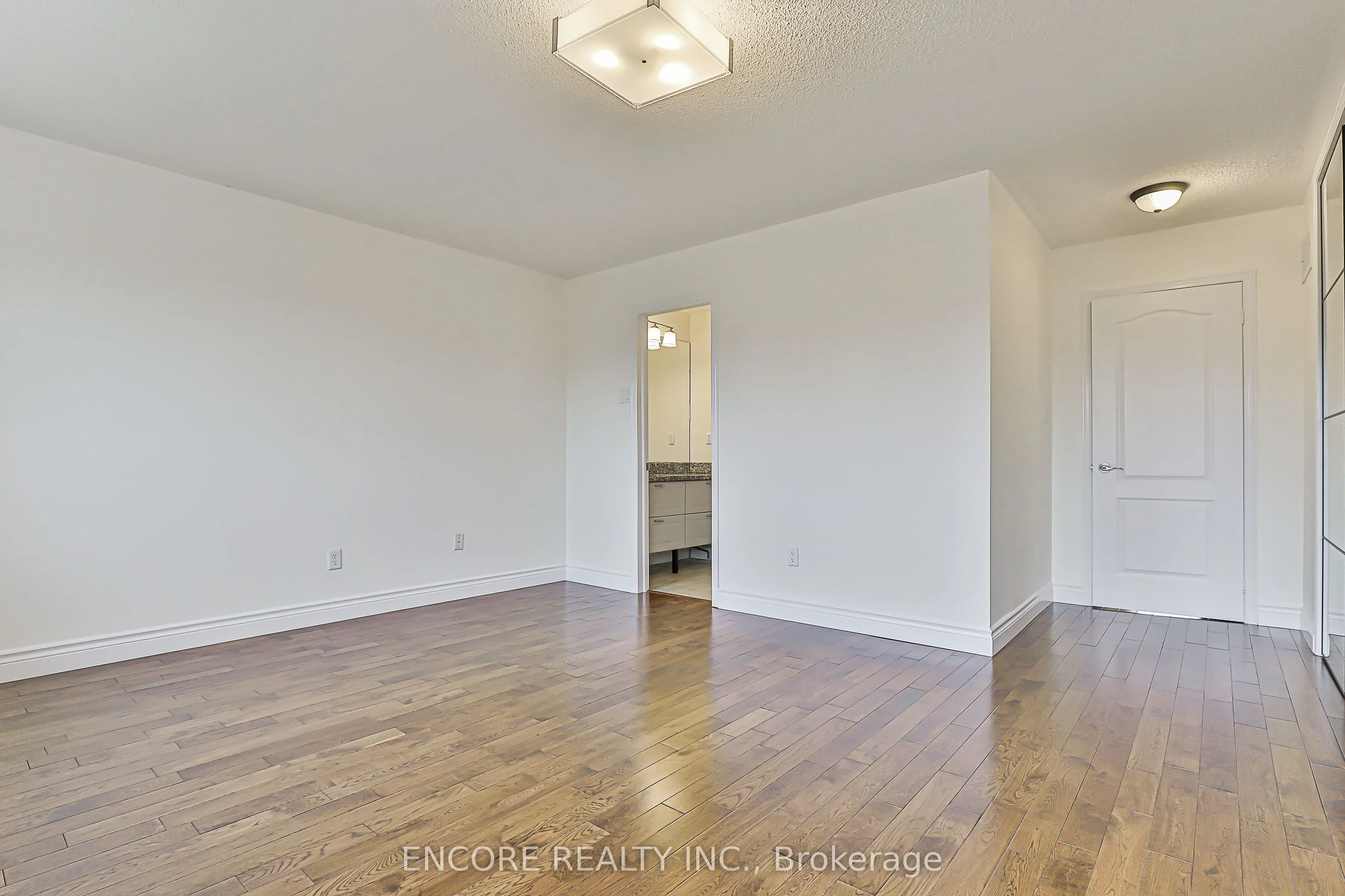 252 Forest Run Boulevard