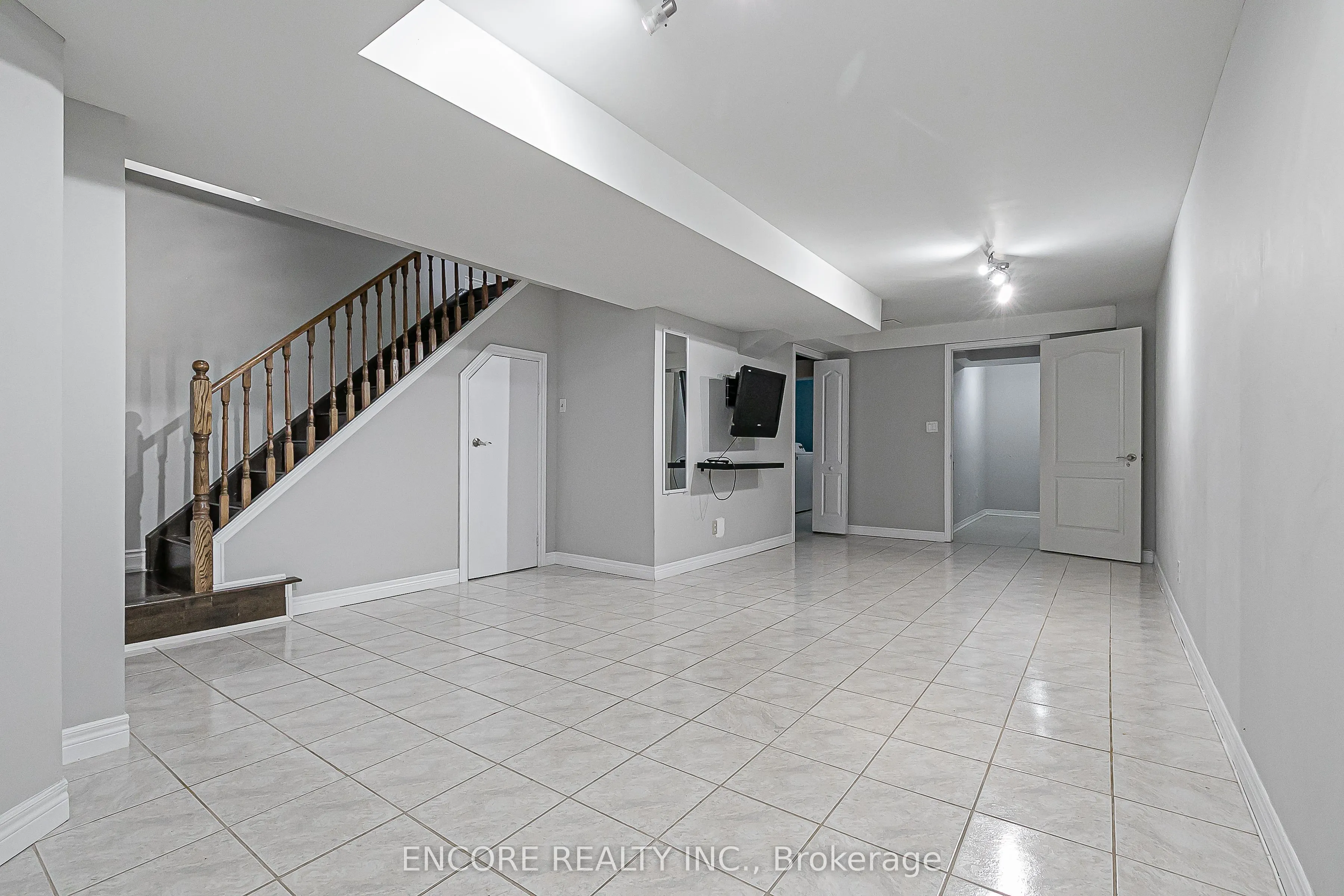 252 Forest Run Boulevard