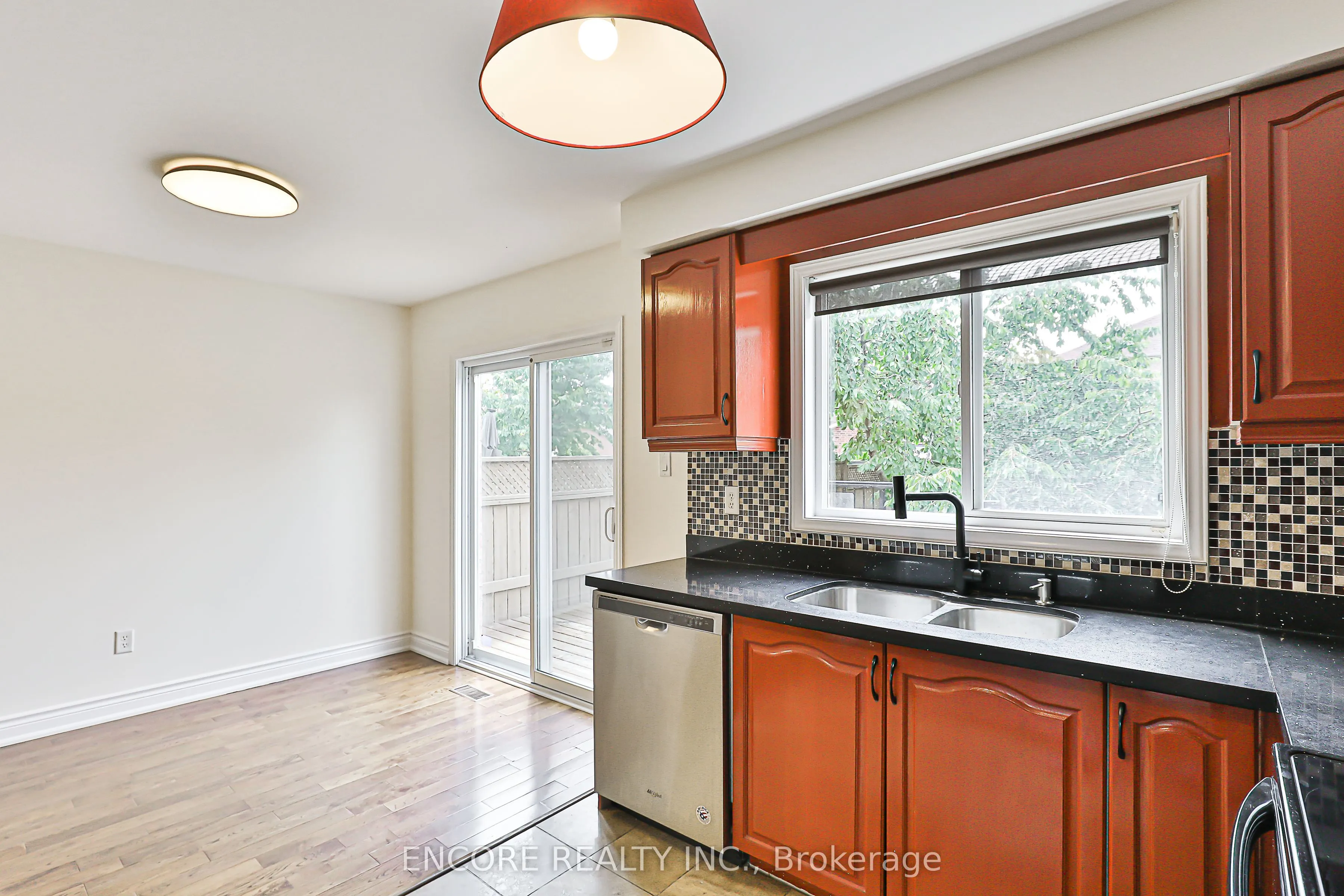 252 Forest Run Boulevard