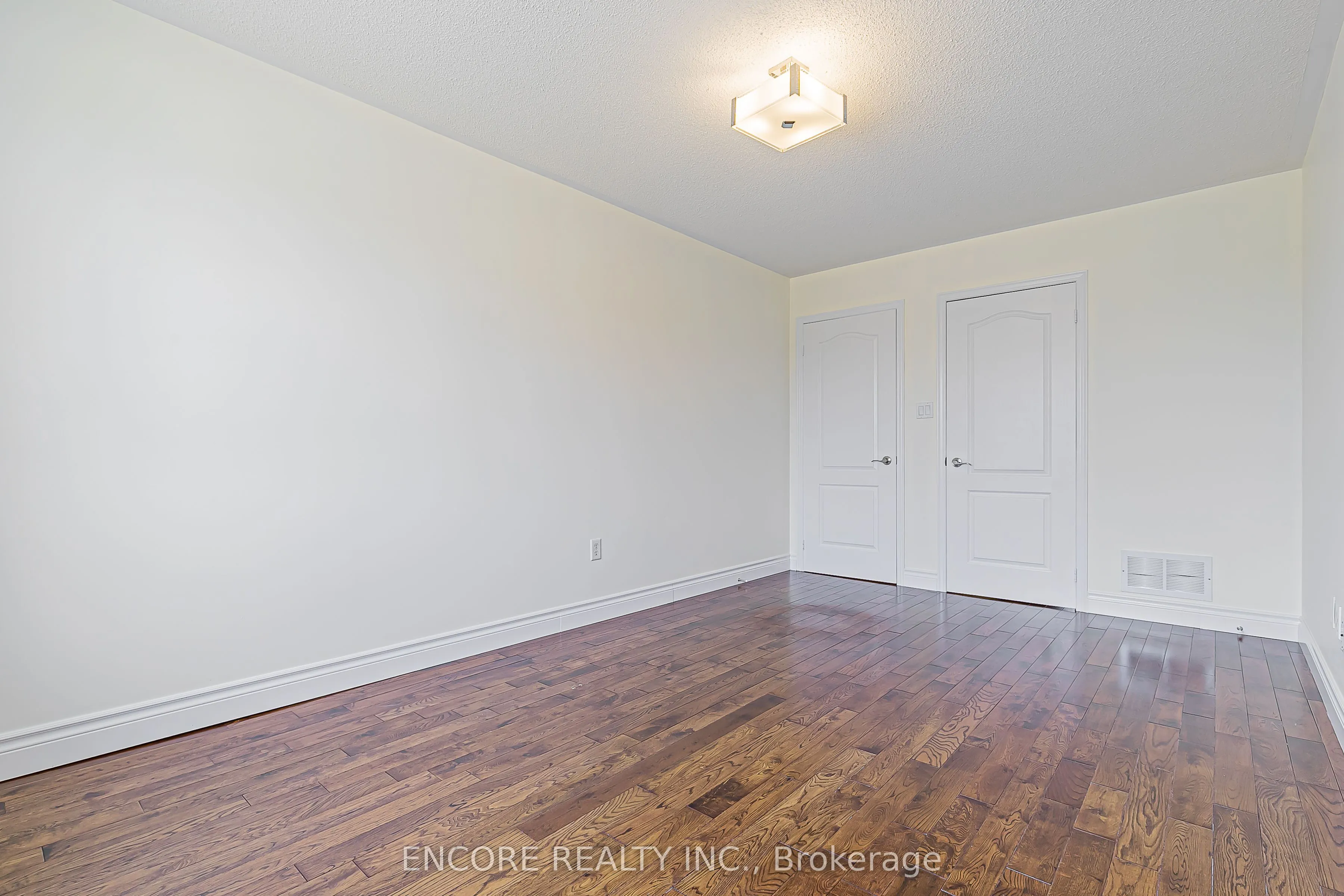252 Forest Run Boulevard