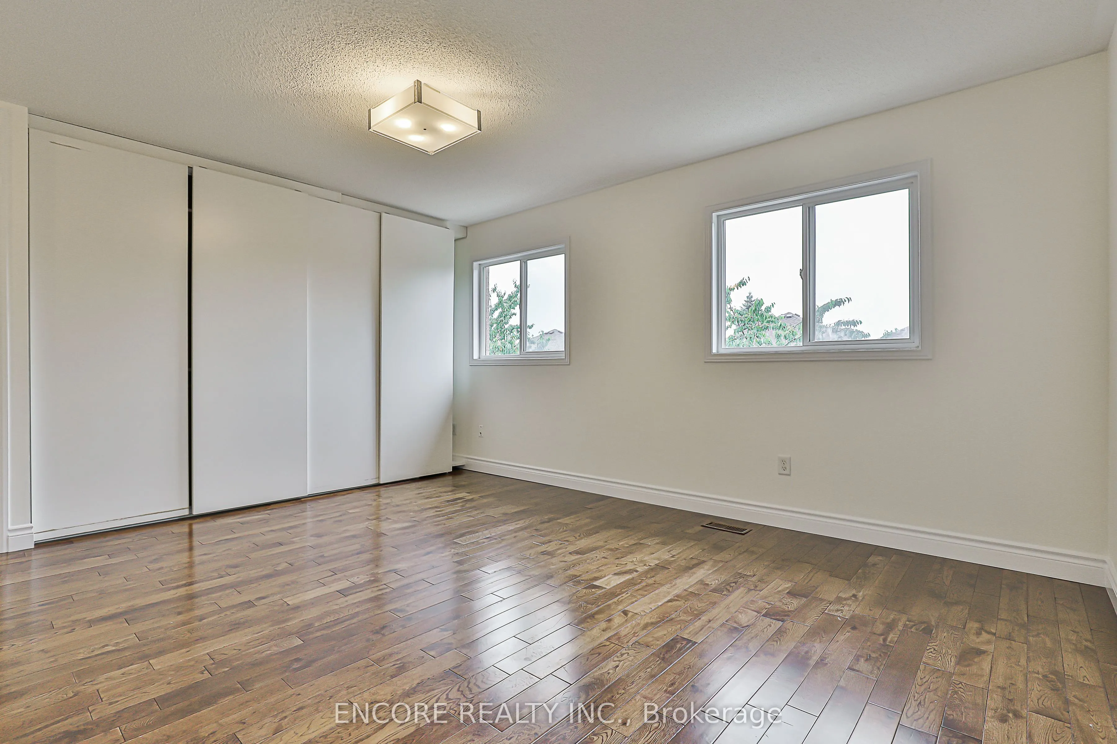 252 Forest Run Boulevard