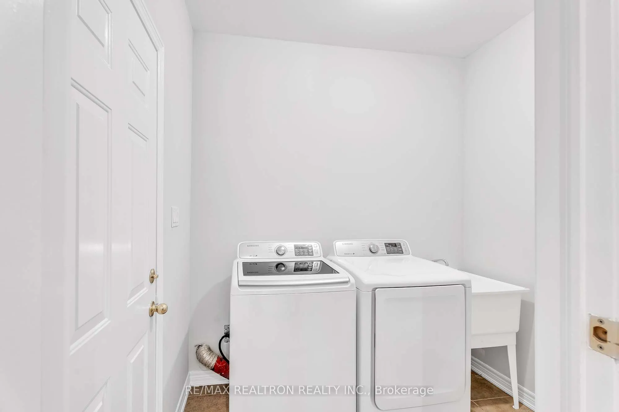 18 Augustine Avenue