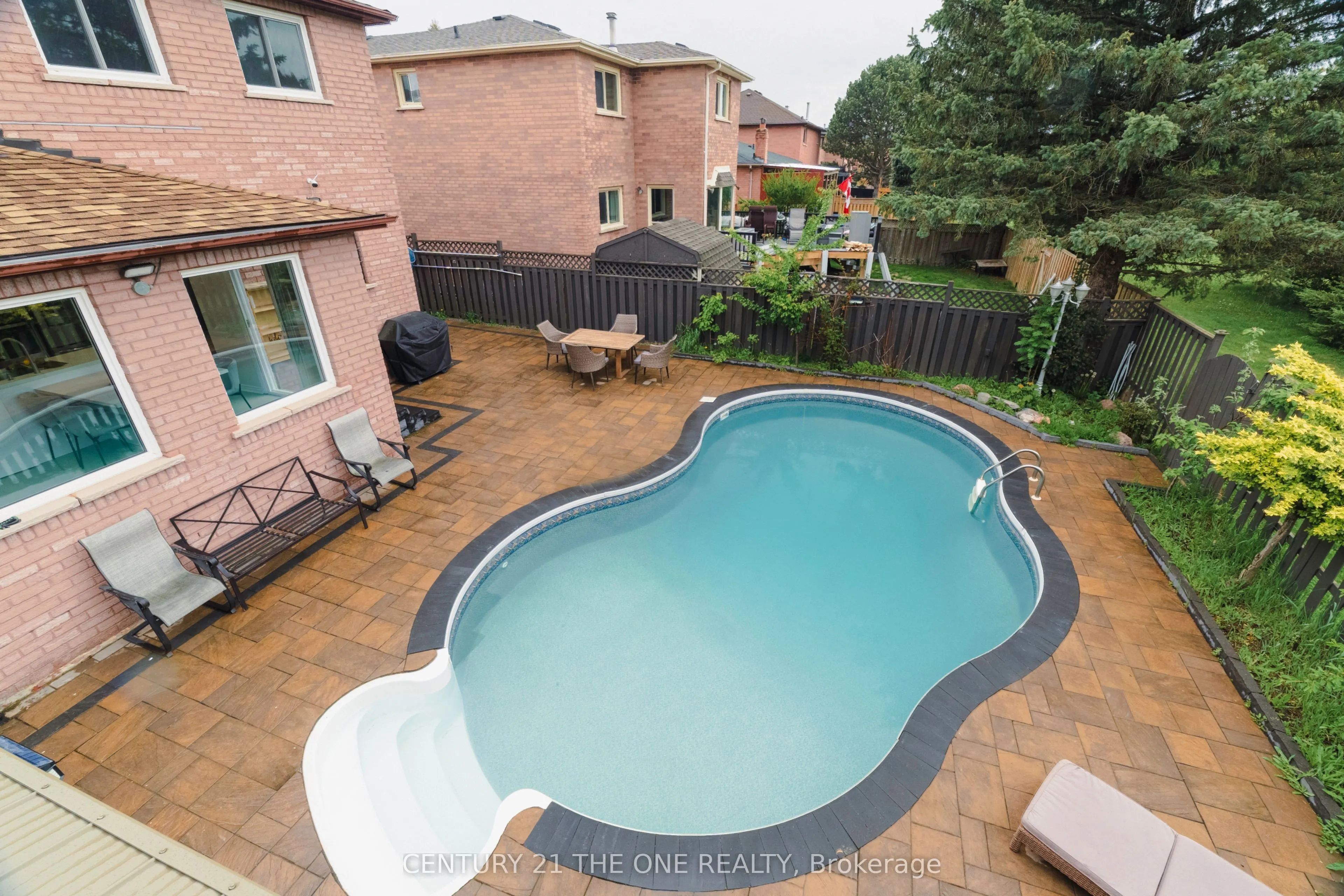 971 Leslie Valley Drive