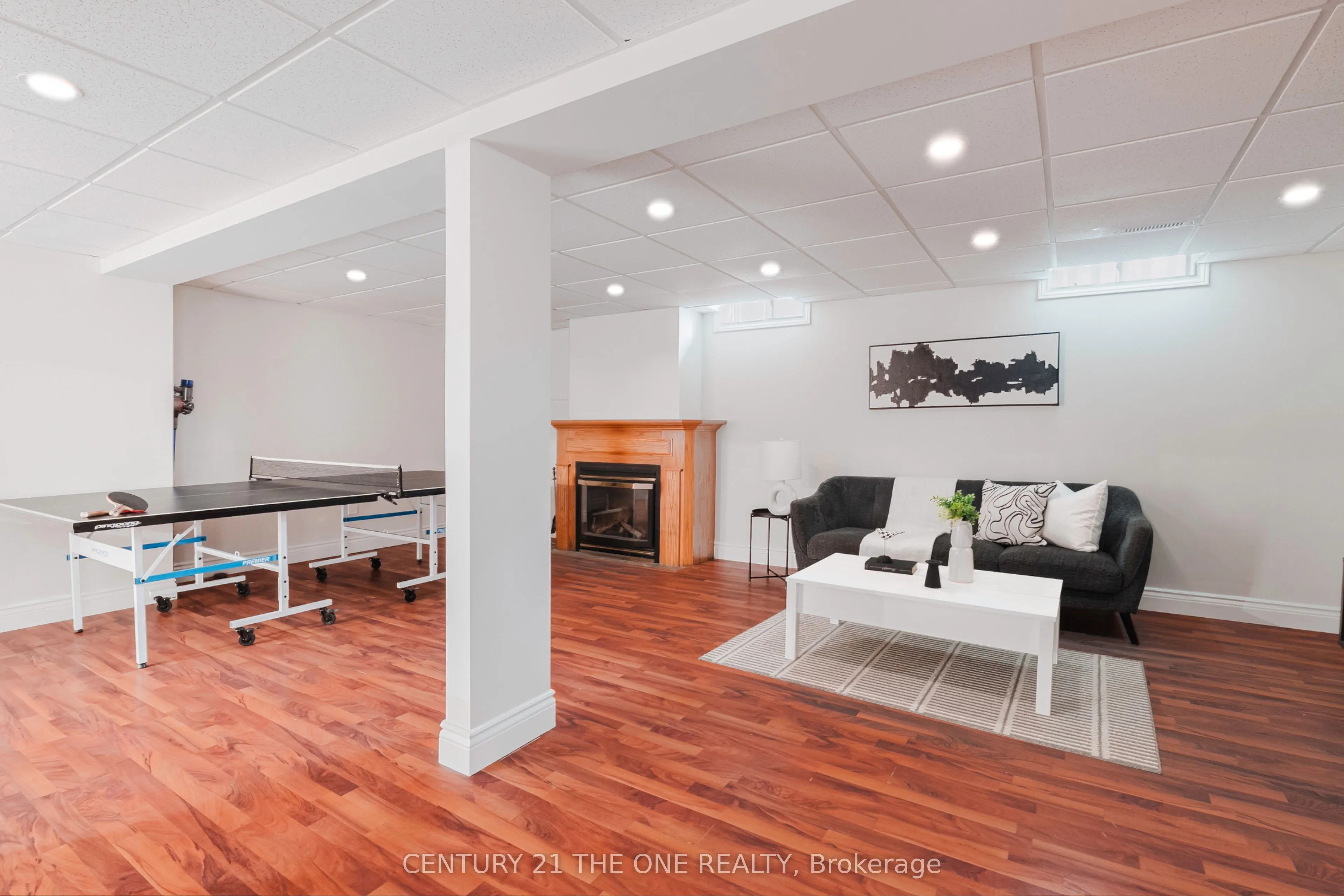 971 Leslie Valley Drive