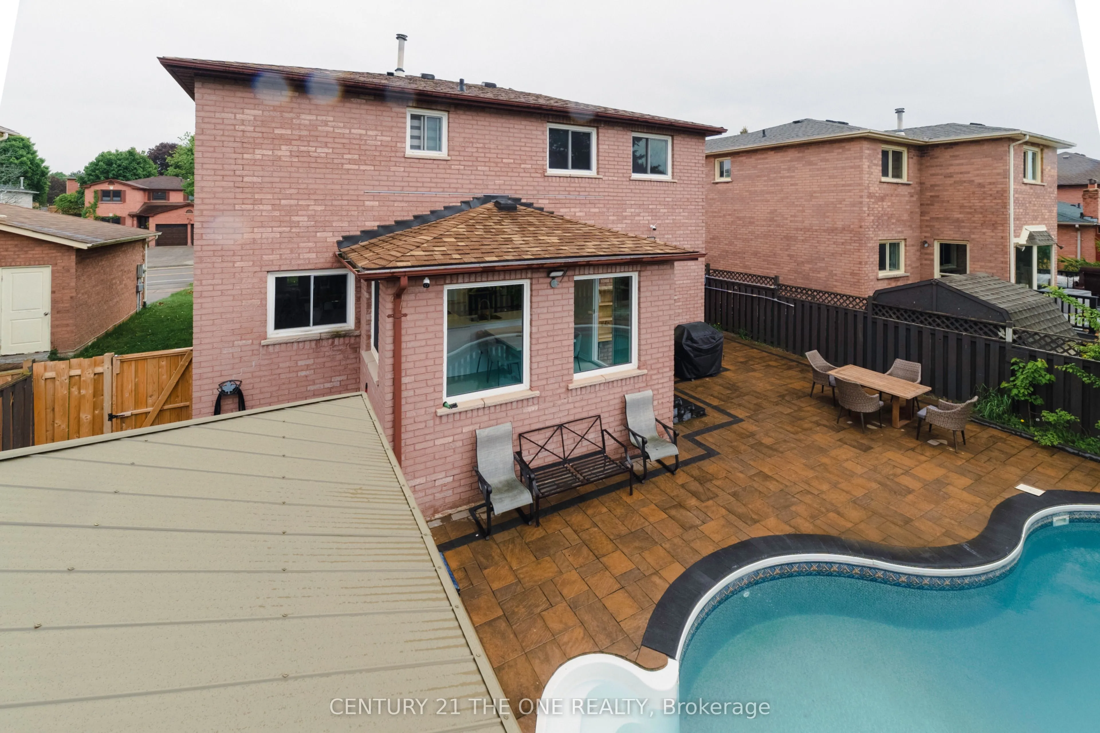 971 Leslie Valley Drive