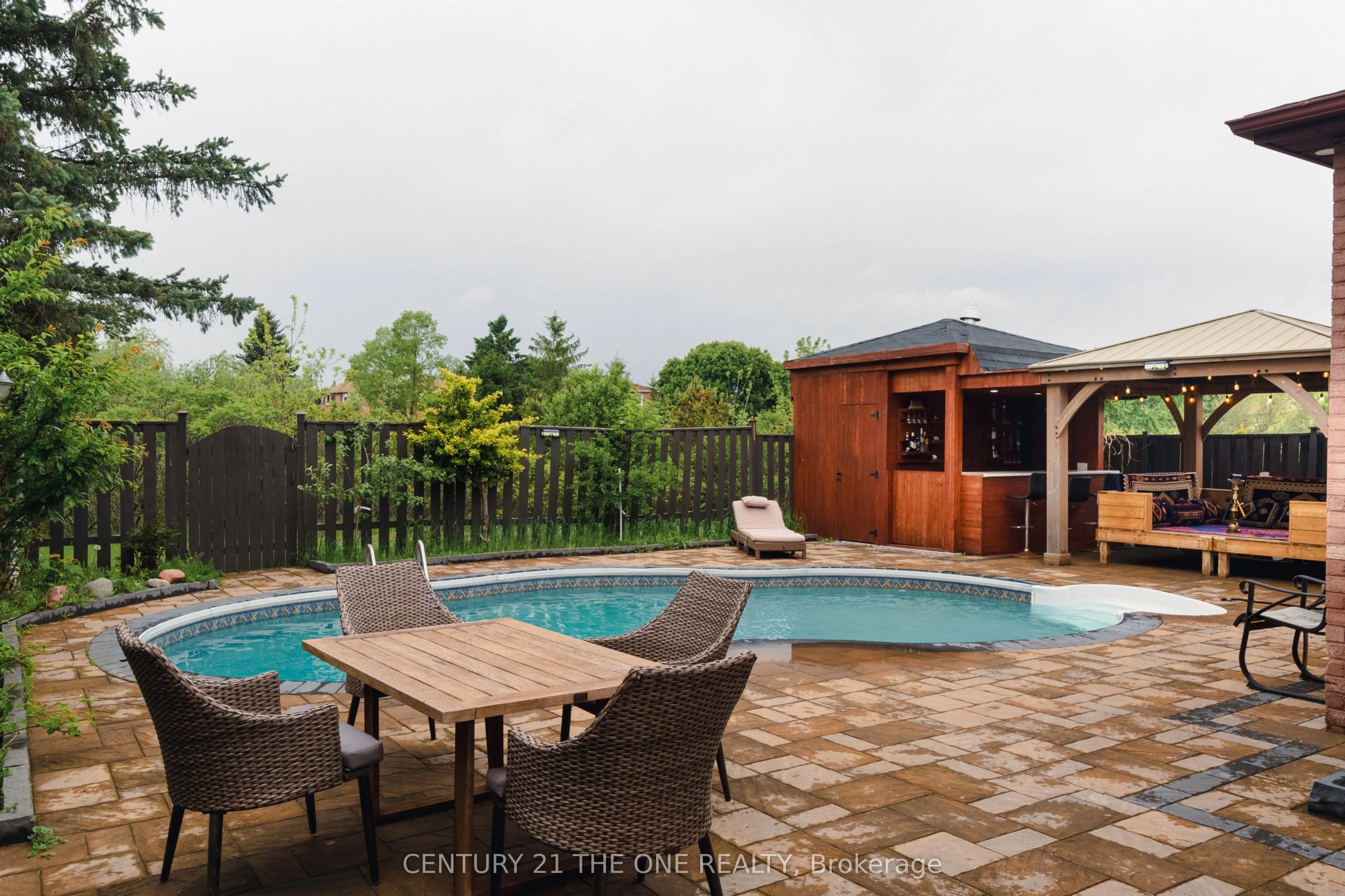 971 Leslie Valley Drive