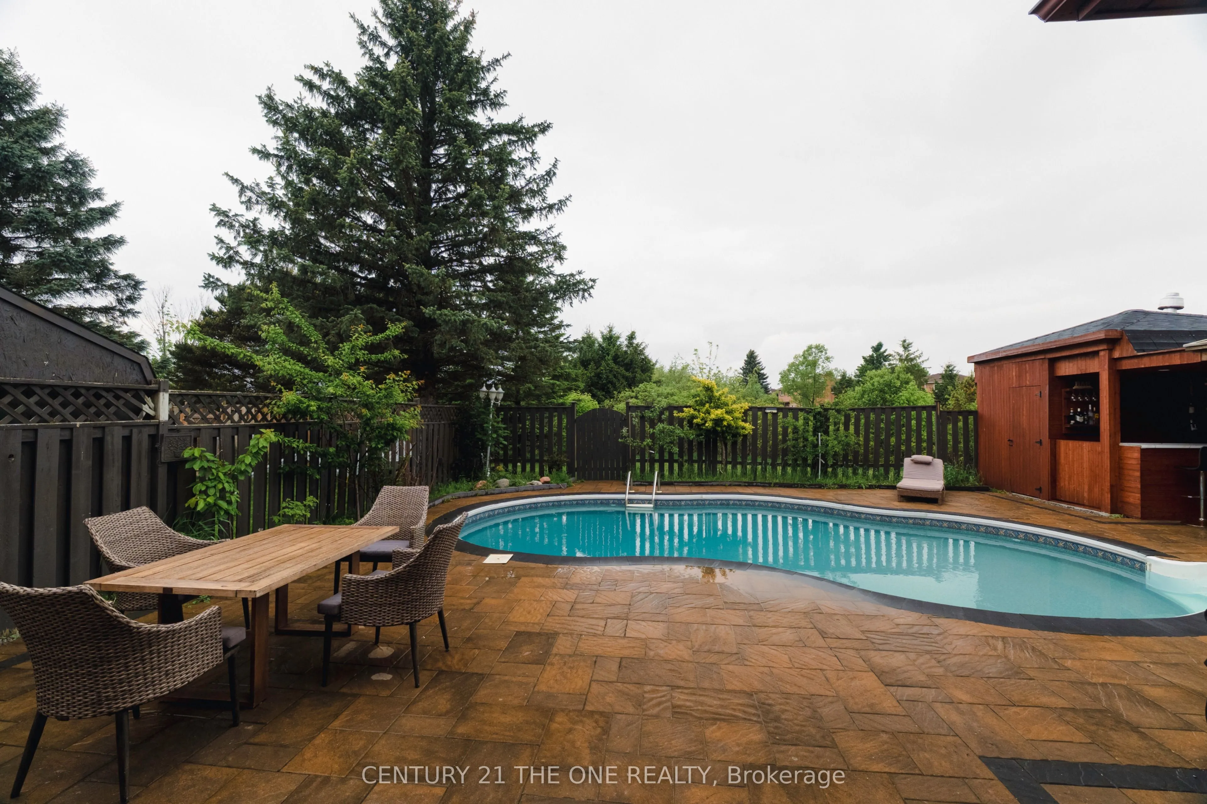 971 Leslie Valley Drive