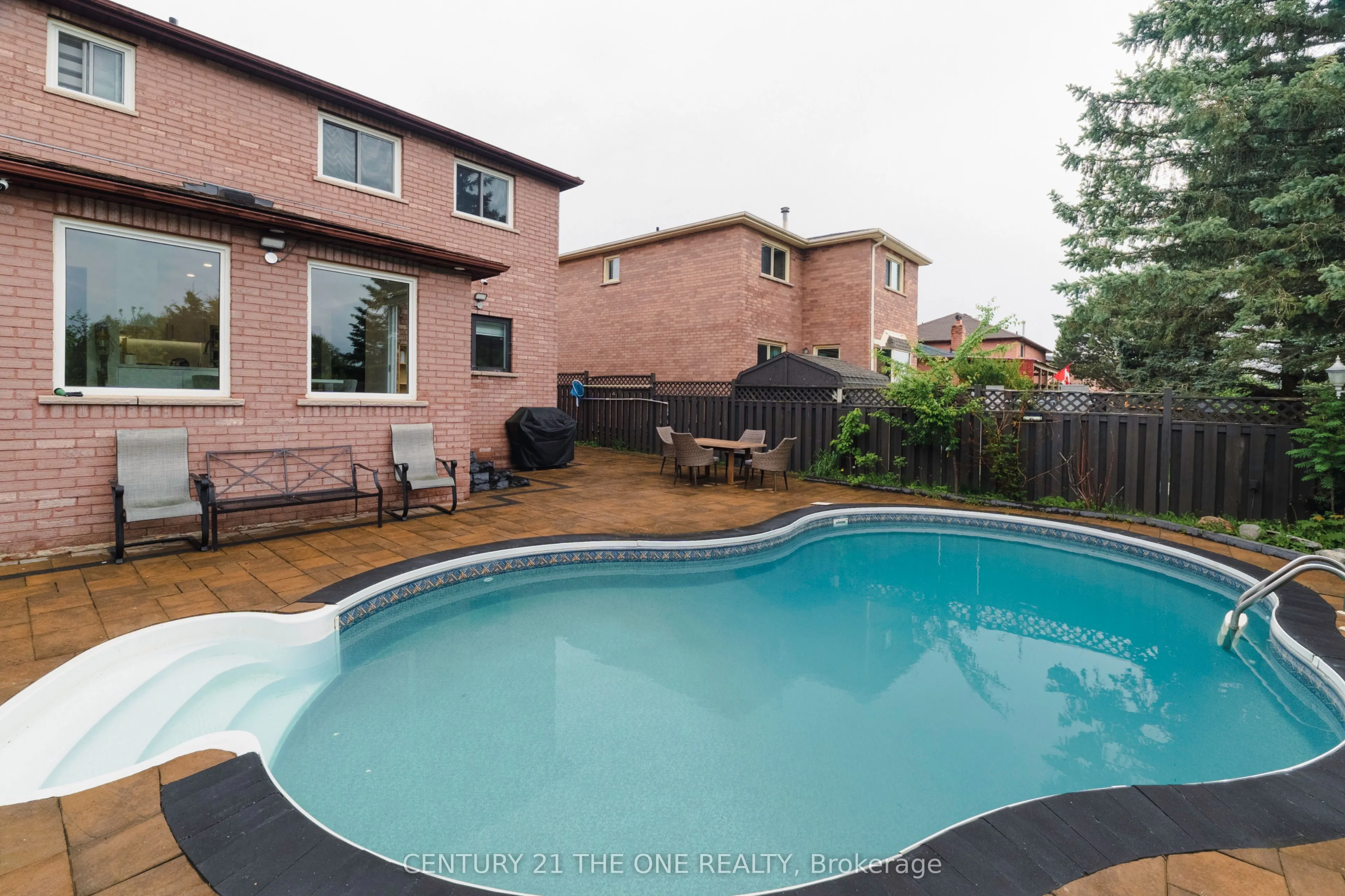 971 Leslie Valley Drive