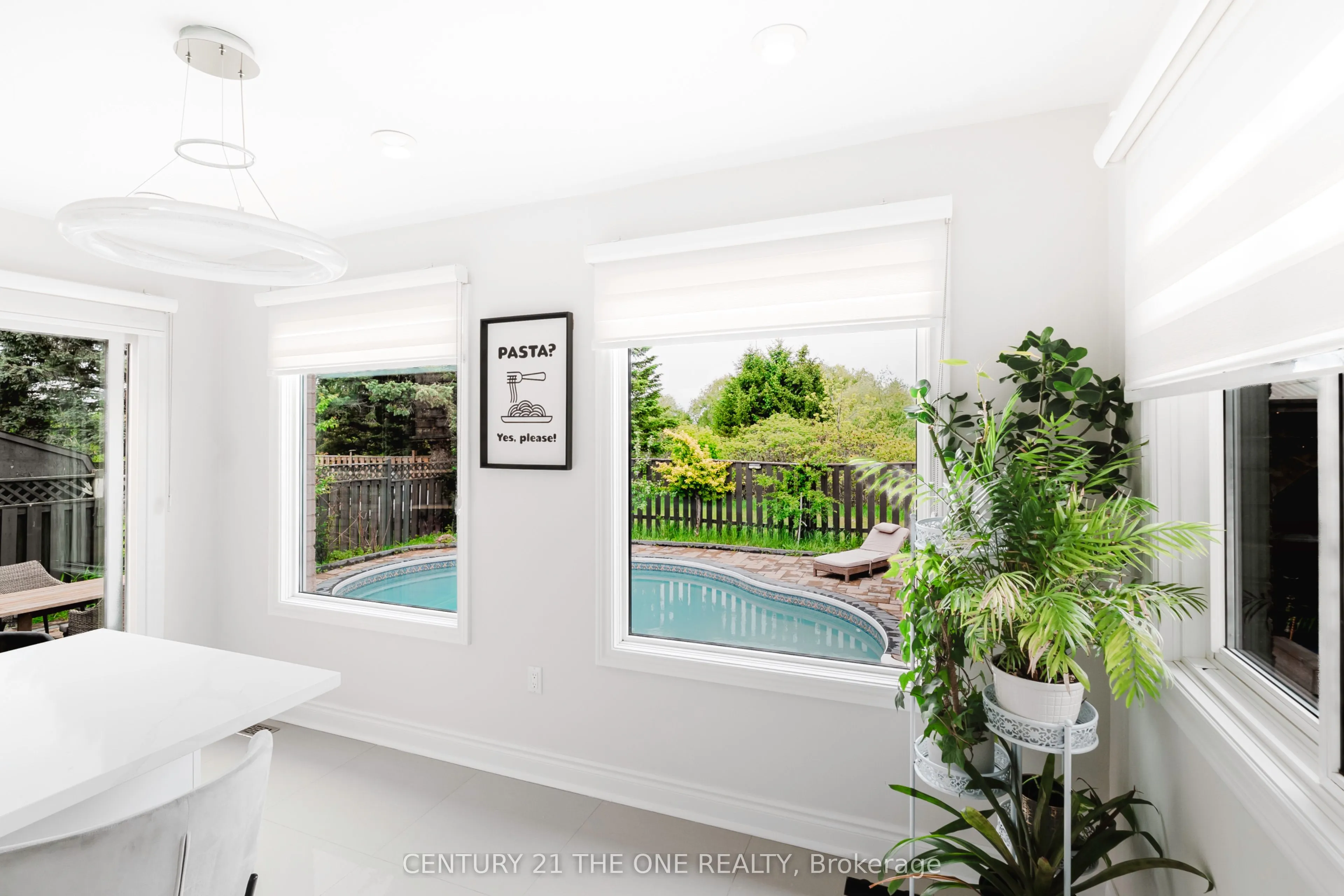 971 Leslie Valley Drive