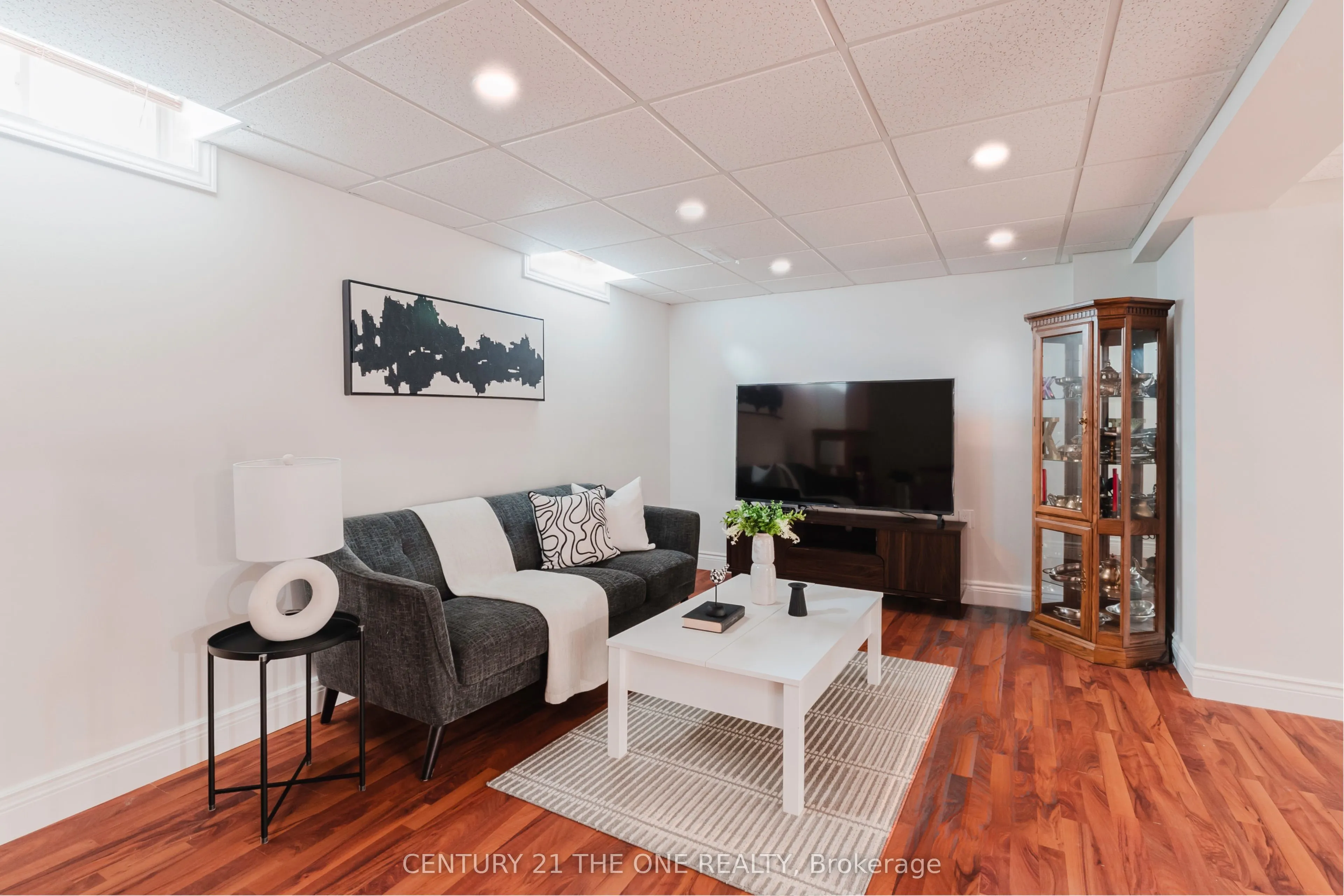 971 Leslie Valley Drive