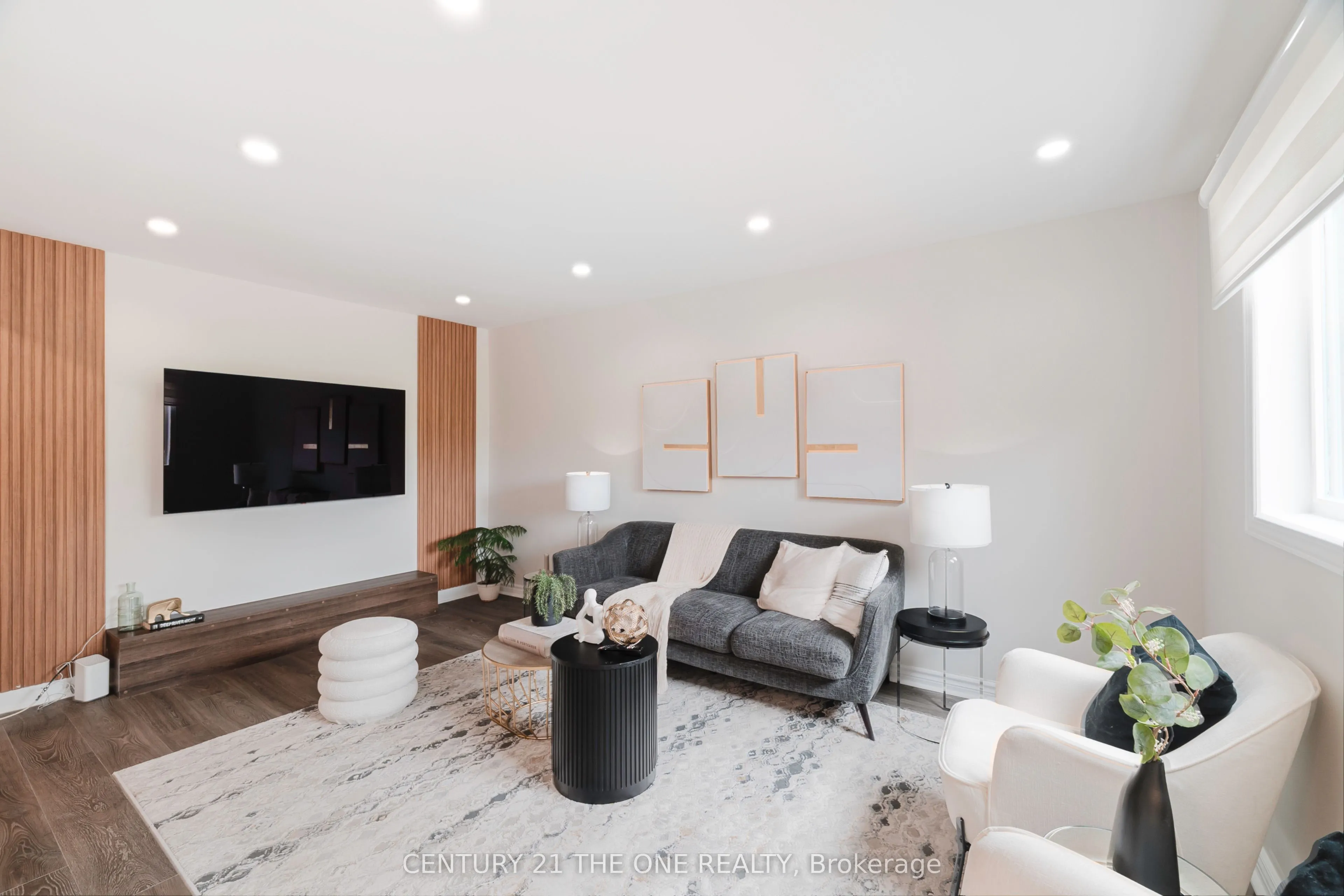 971 Leslie Valley Drive