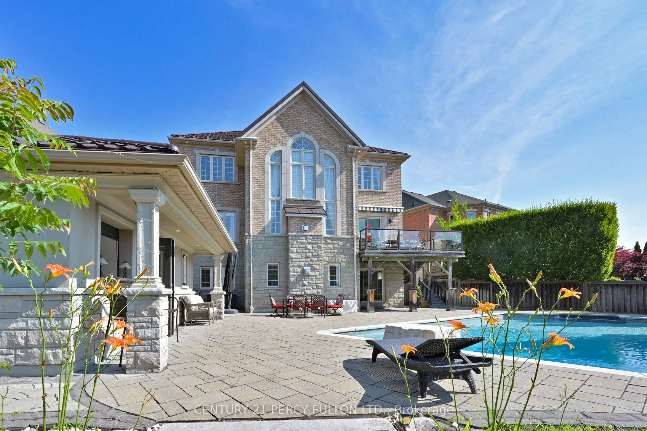 19 Sir Giancarlo Court
