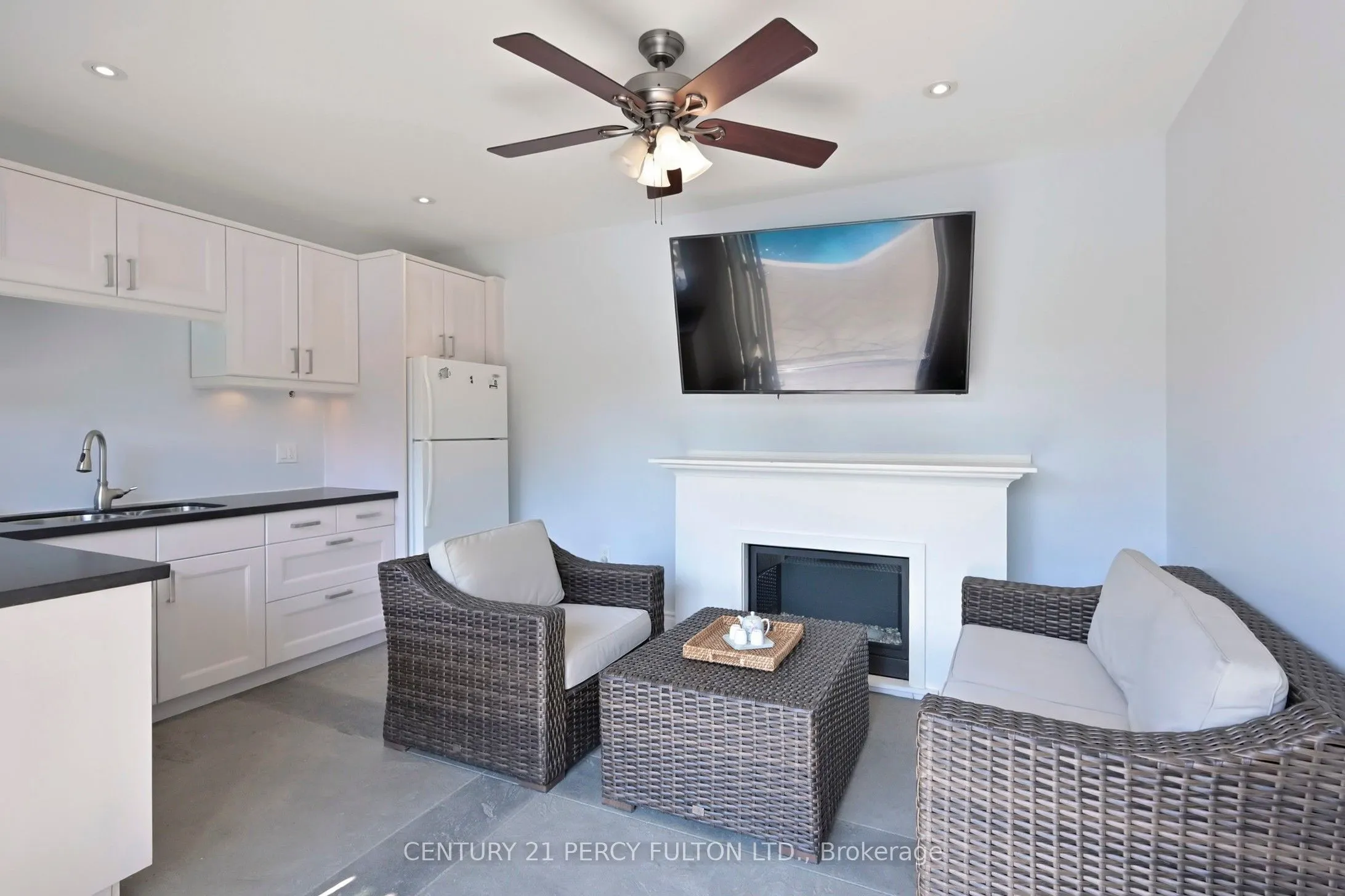 19 Sir Giancarlo Court