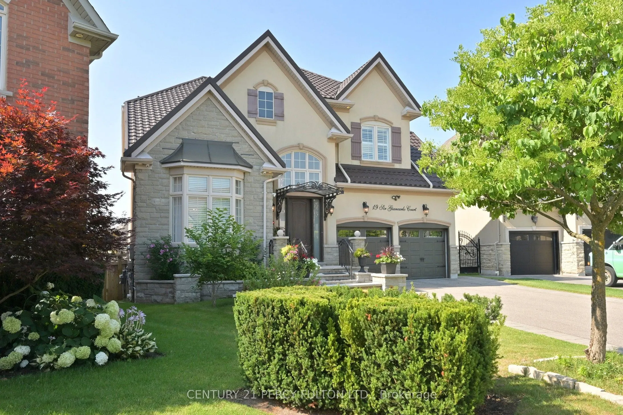 19 Sir Giancarlo Court