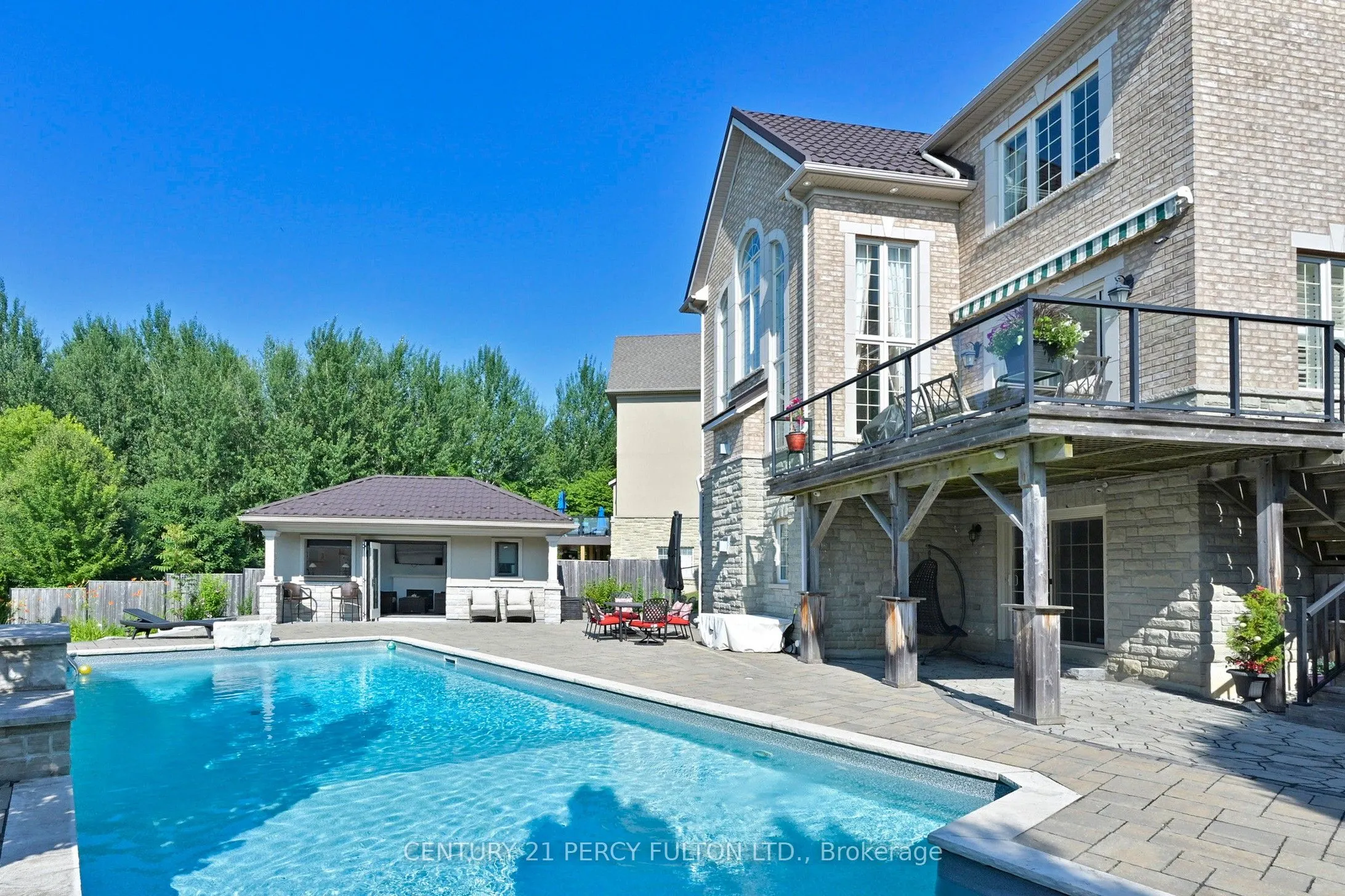 19 Sir Giancarlo Court