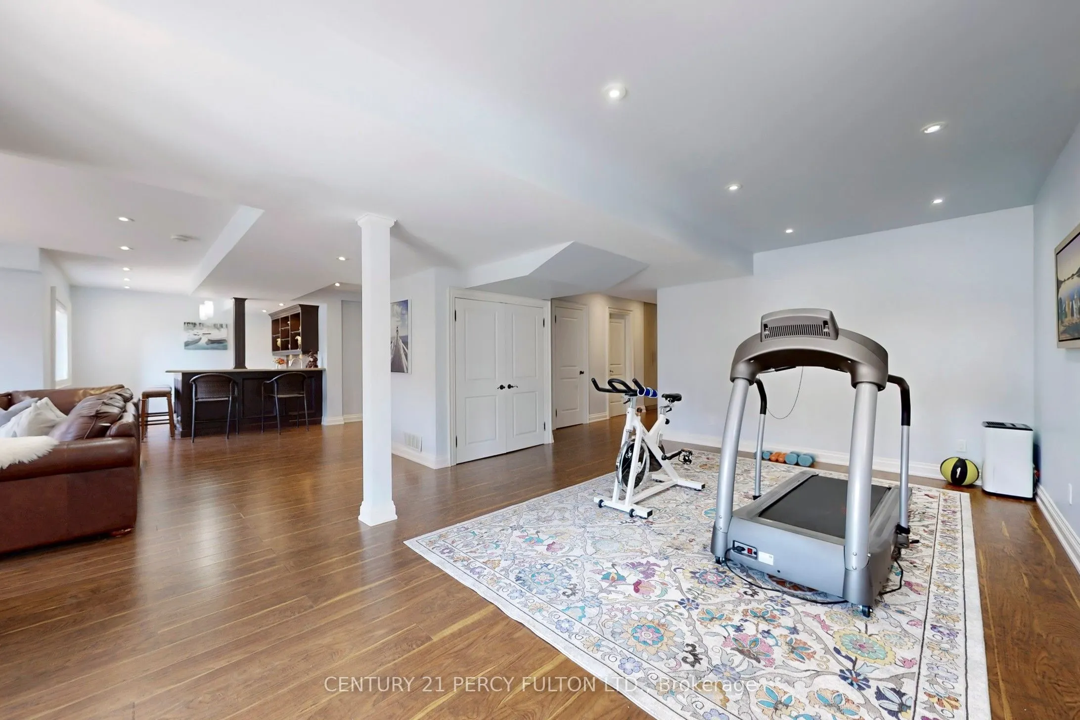 19 Sir Giancarlo Court