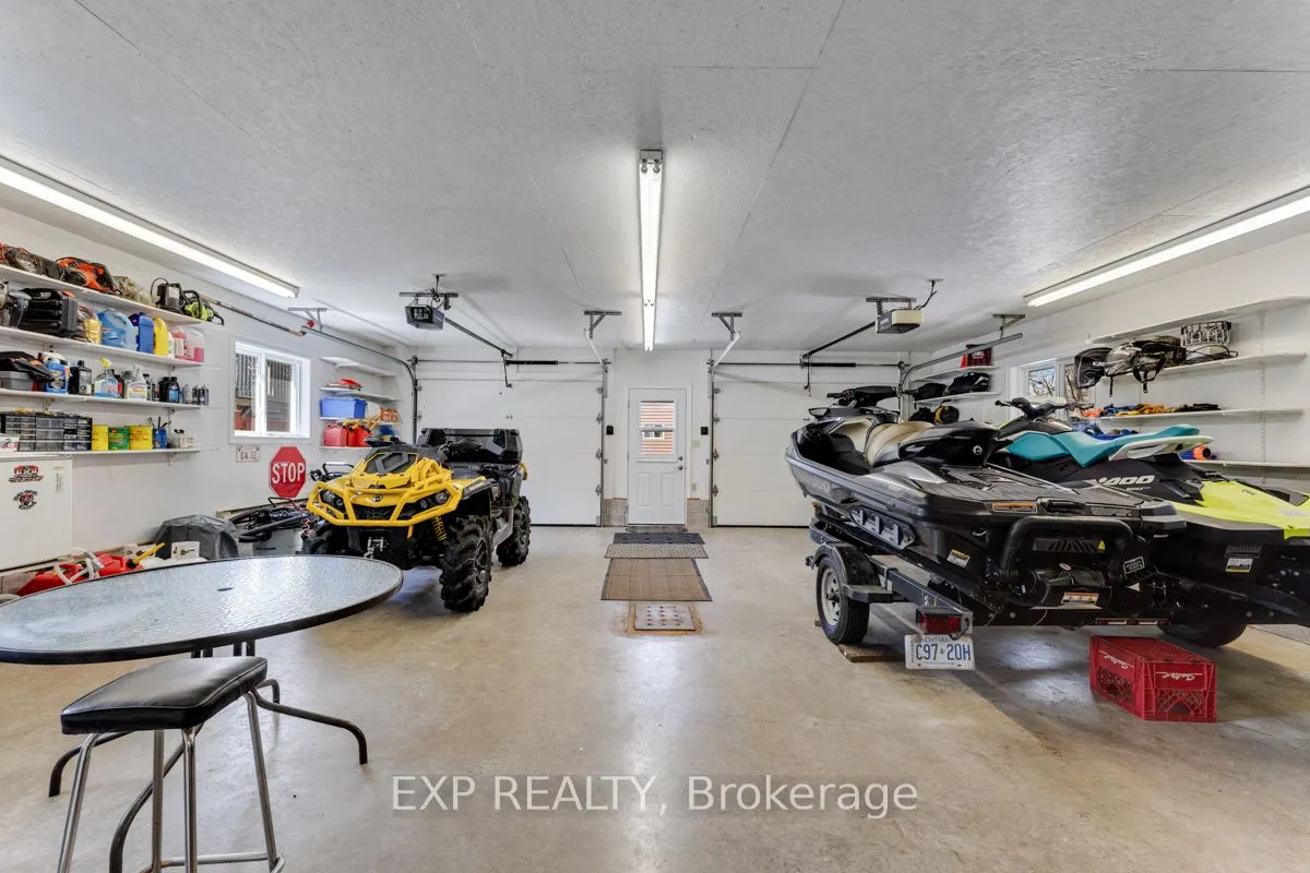 229 Lake Drive N