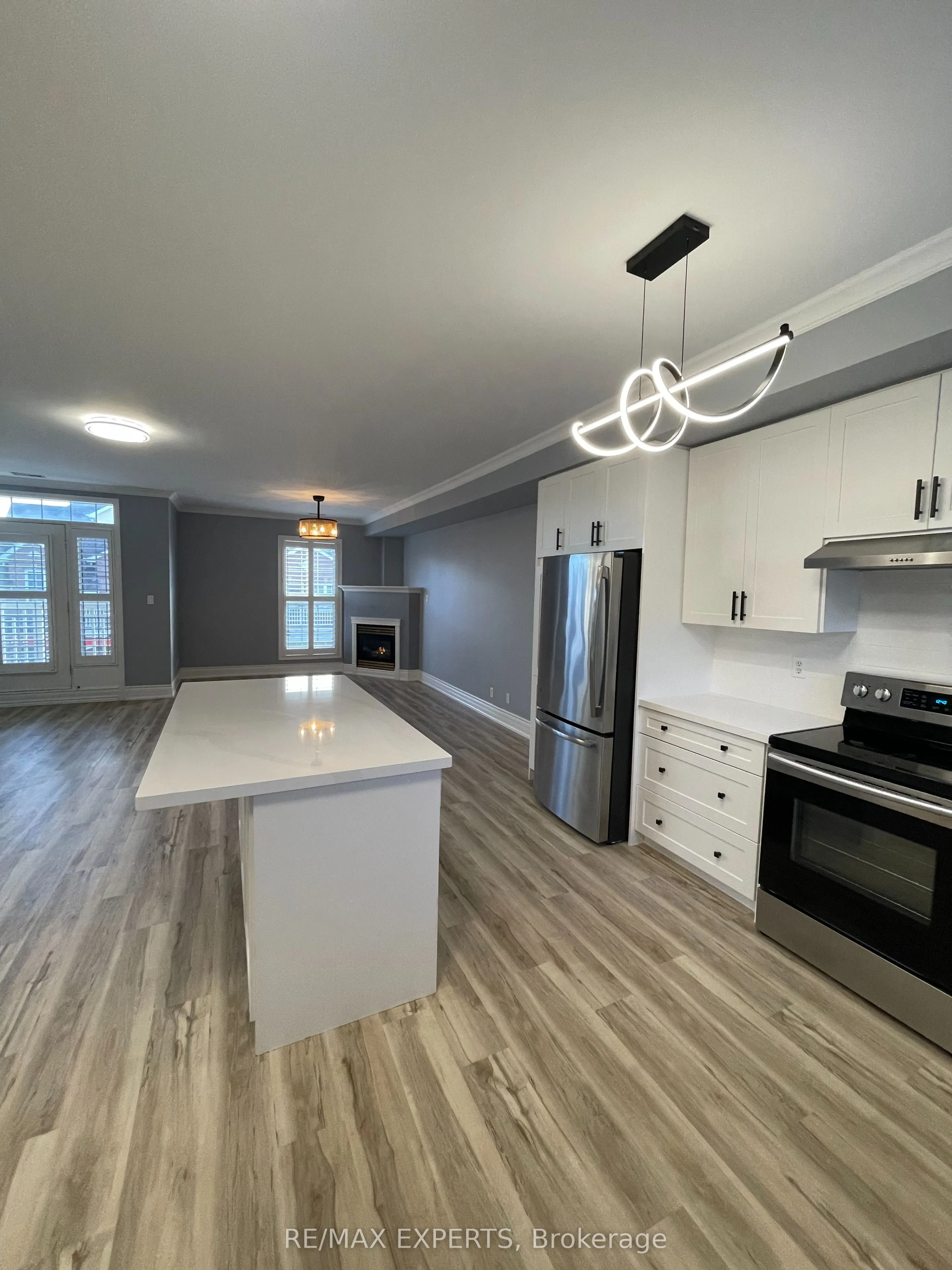 10472 Islington Avenue, #202