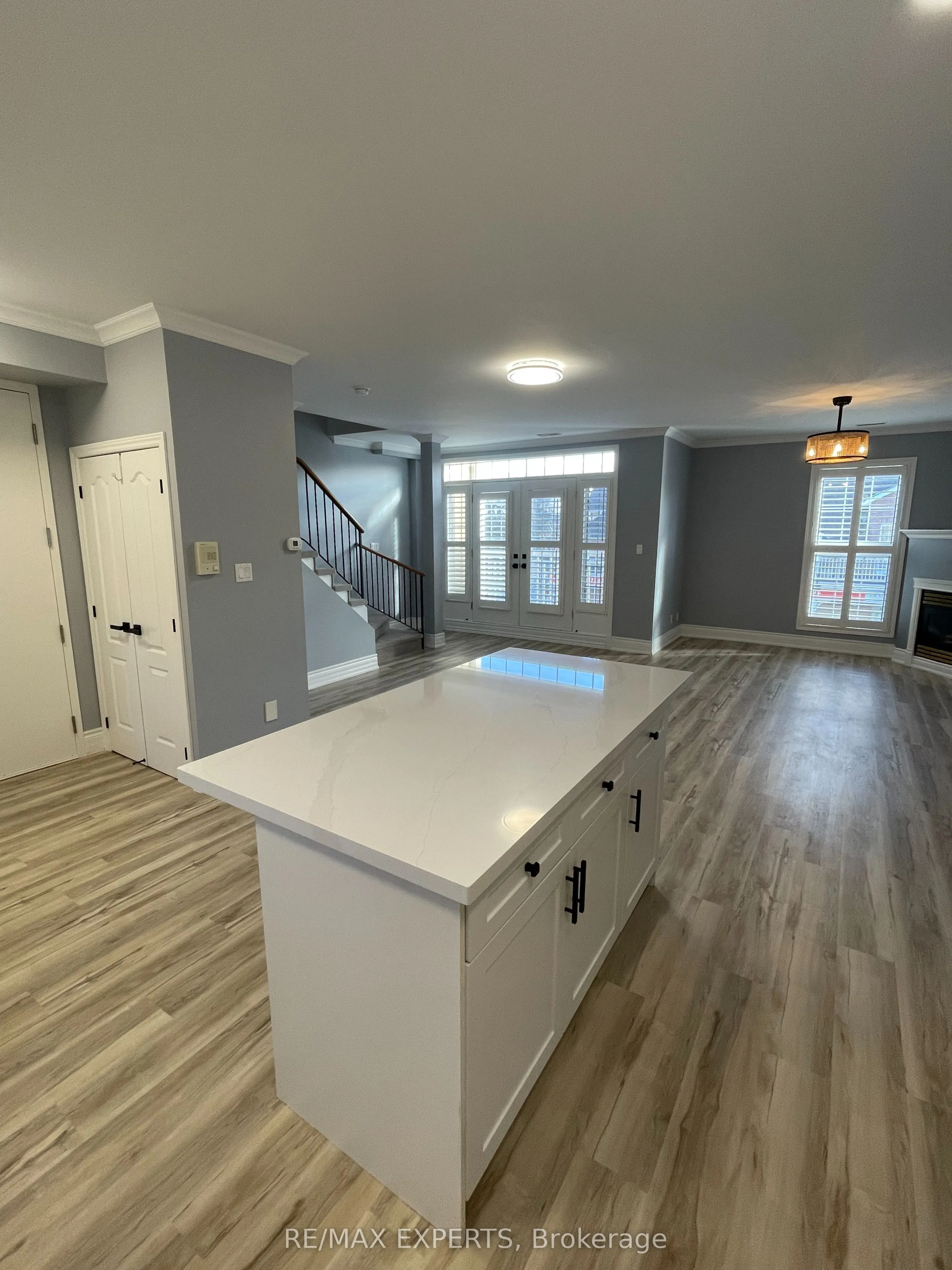 10472 Islington Avenue, #202