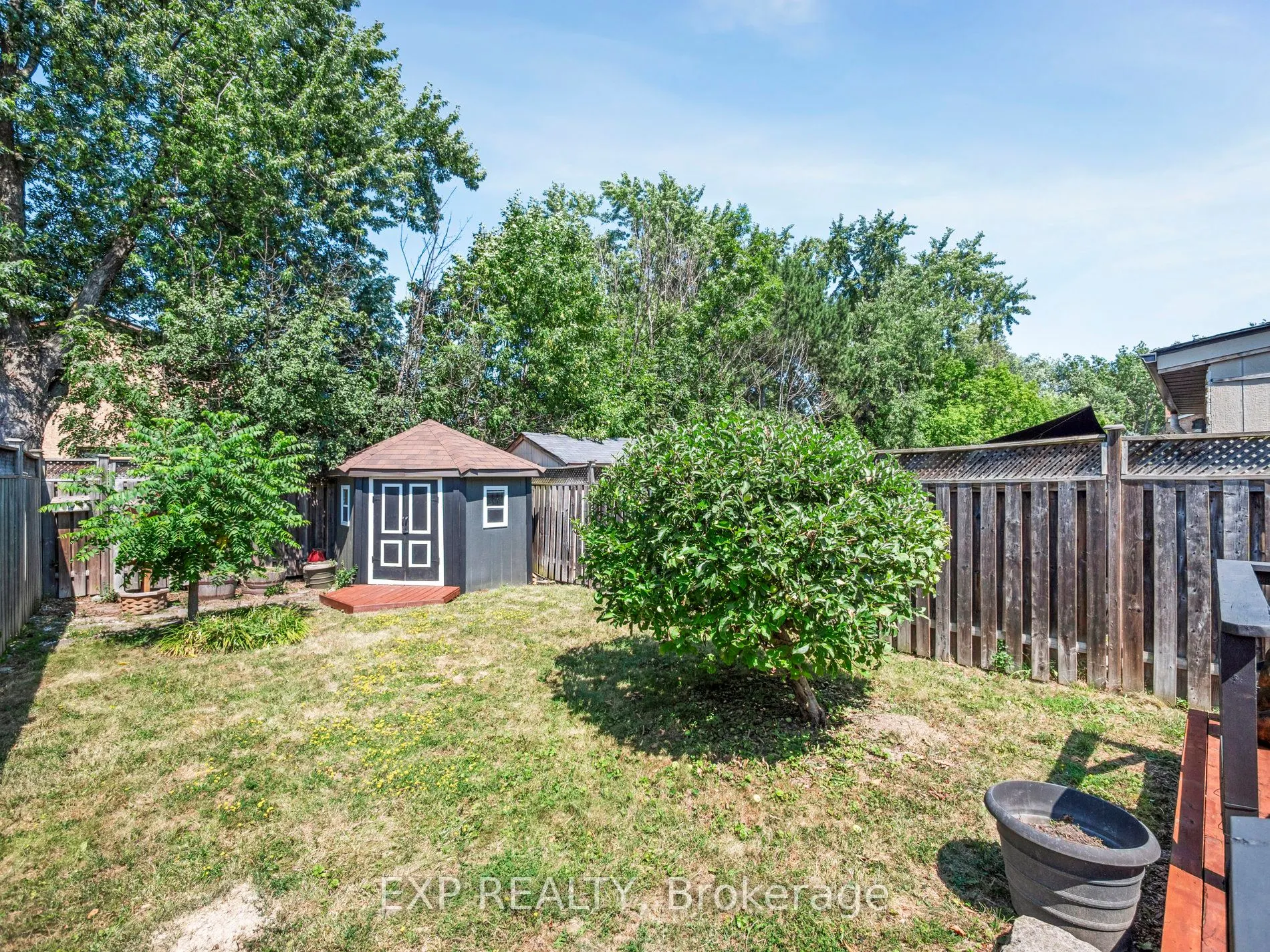 49 Ashcroft Court