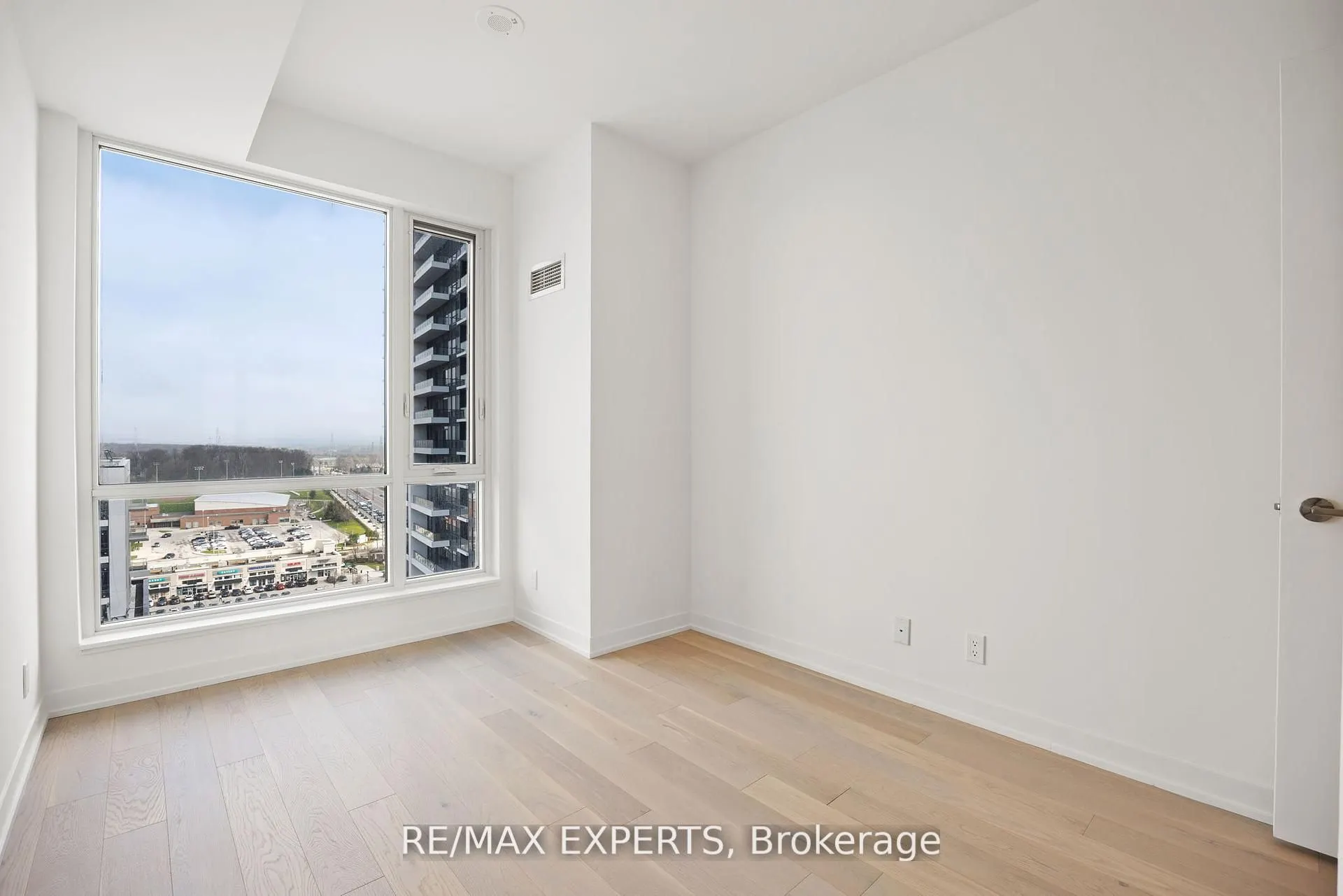 7950 Bathurst Street, #1425
