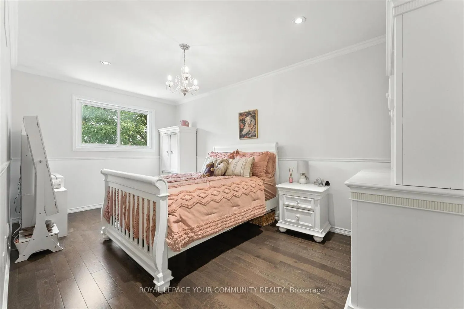89 Nestor Crescent