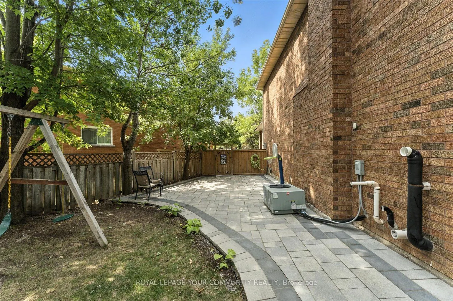 89 Nestor Crescent