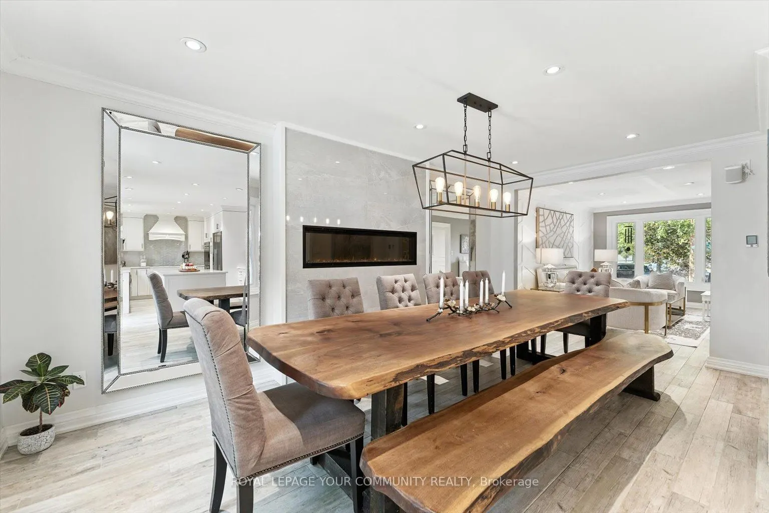 89 Nestor Crescent
