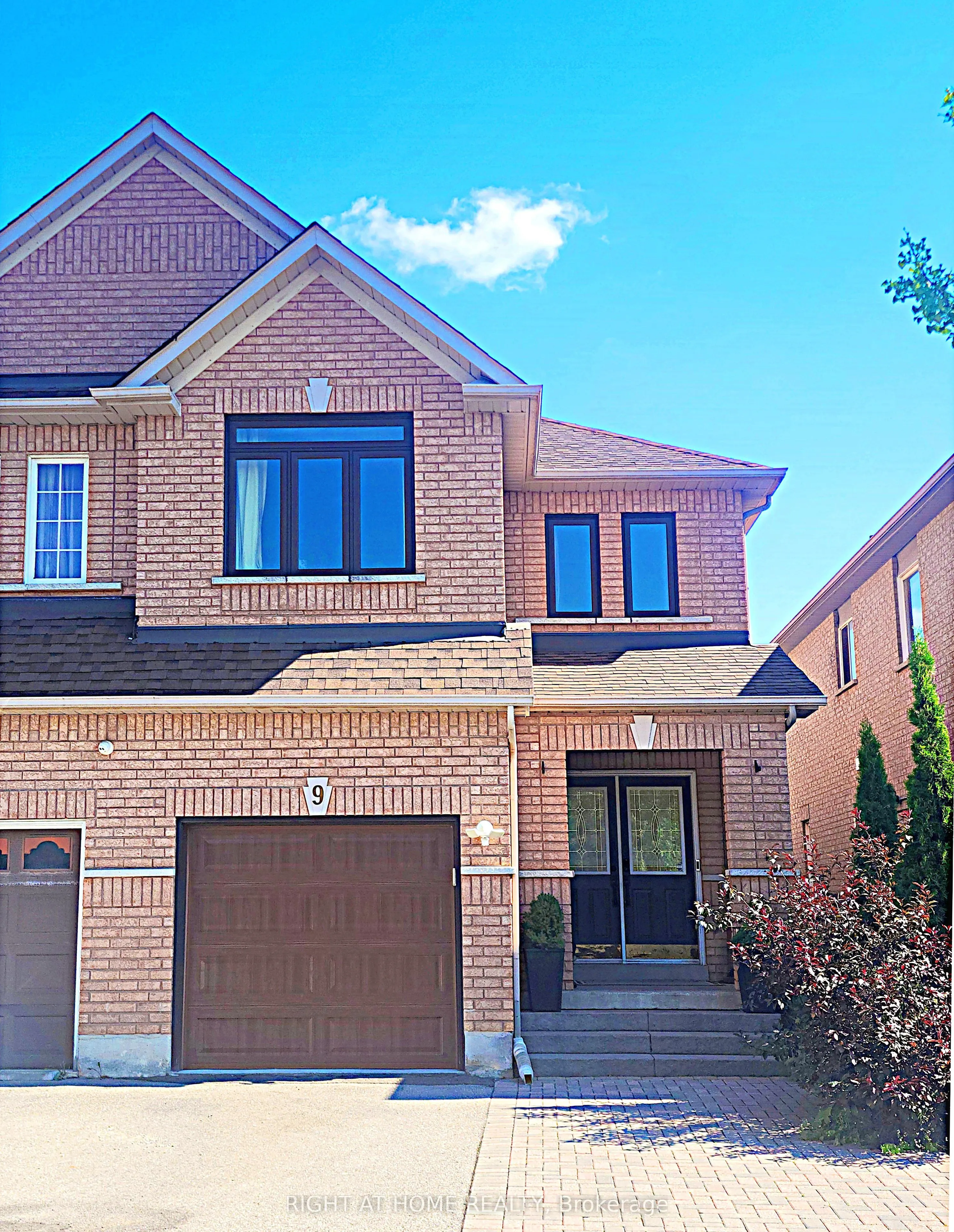 9 Gianmarco Way