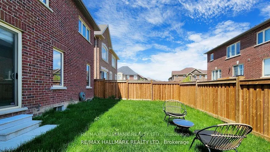 164 Frederick Pearson Street