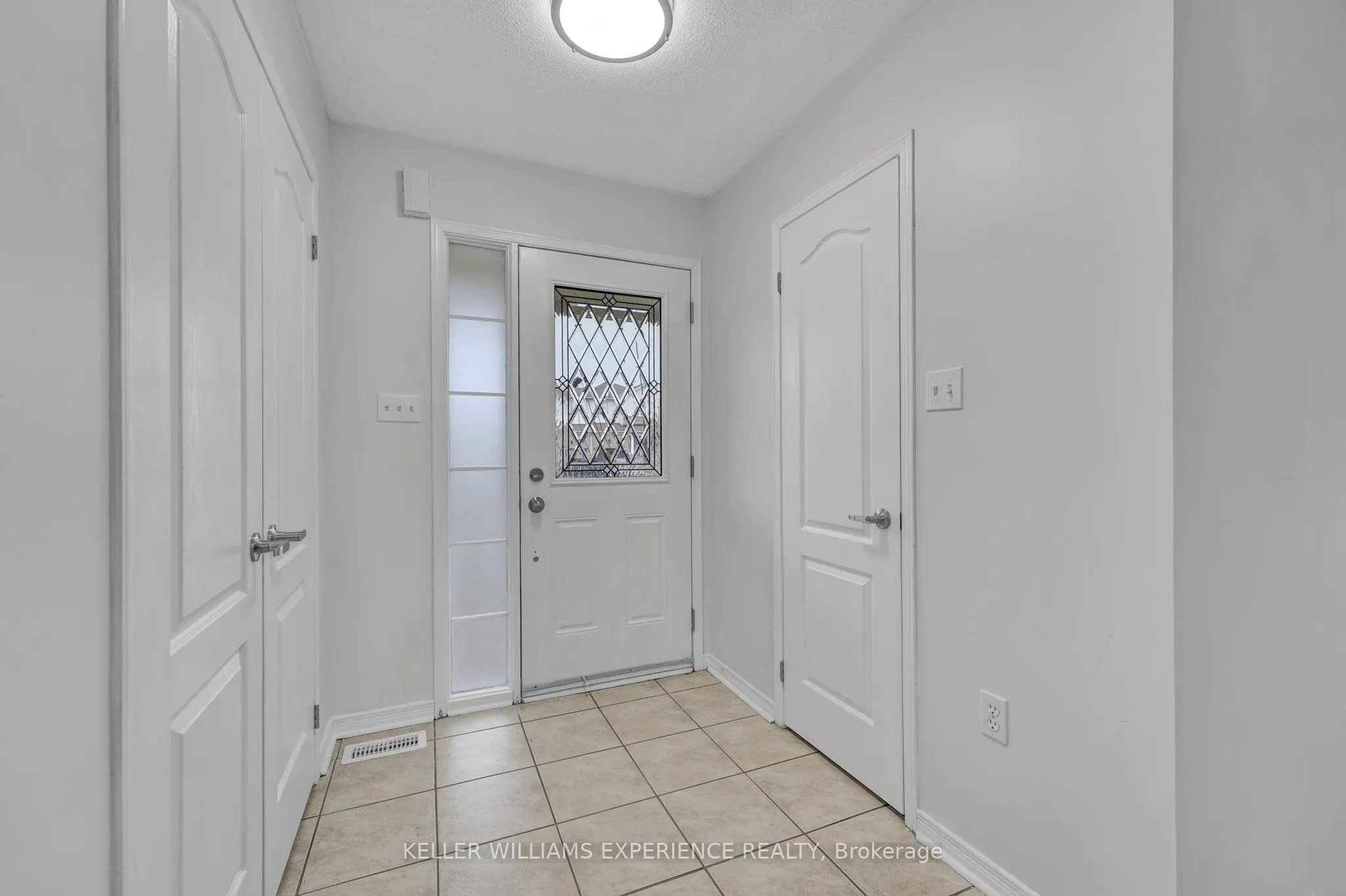 27 Admiral Crescent