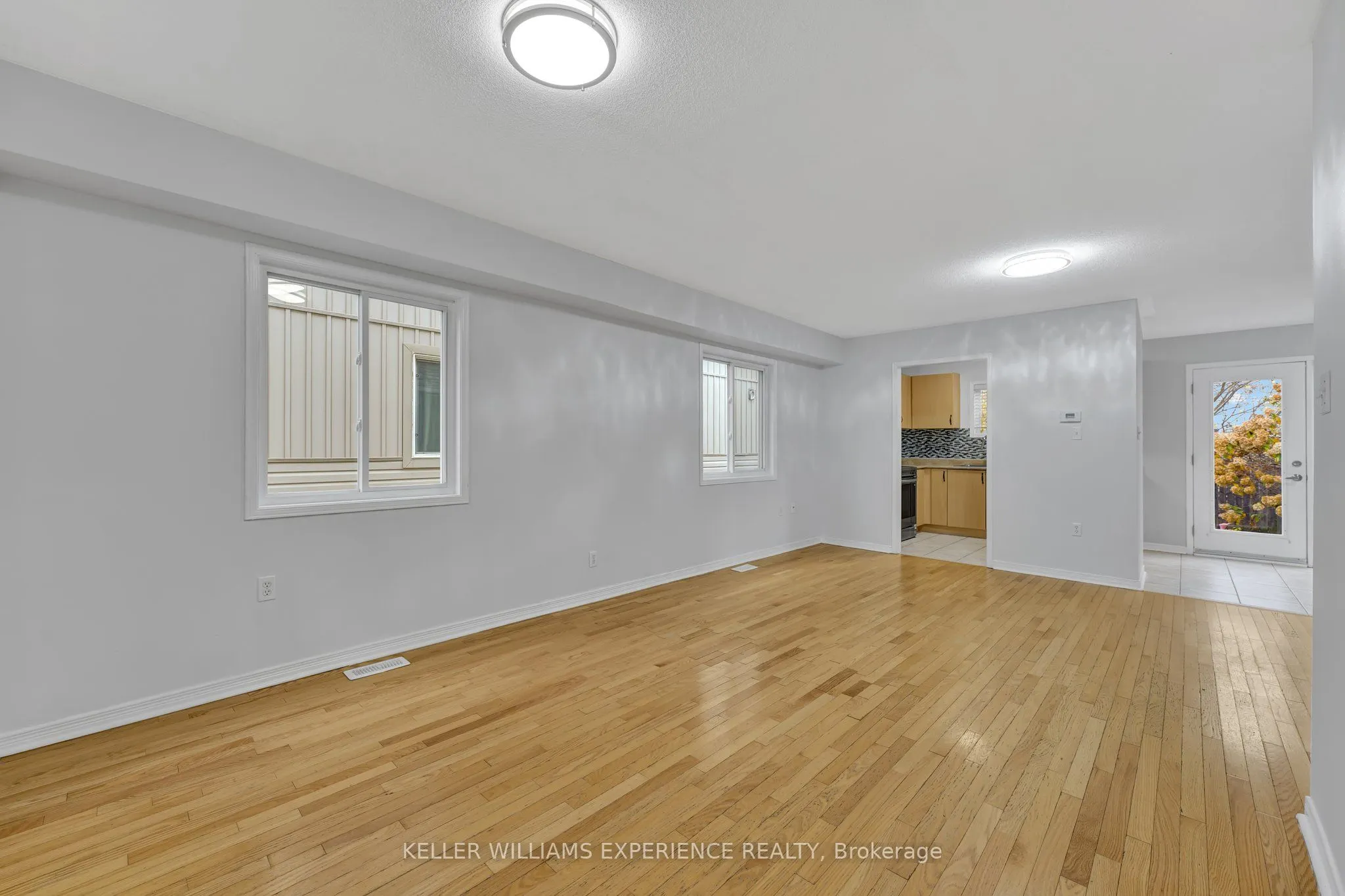 27 Admiral Crescent