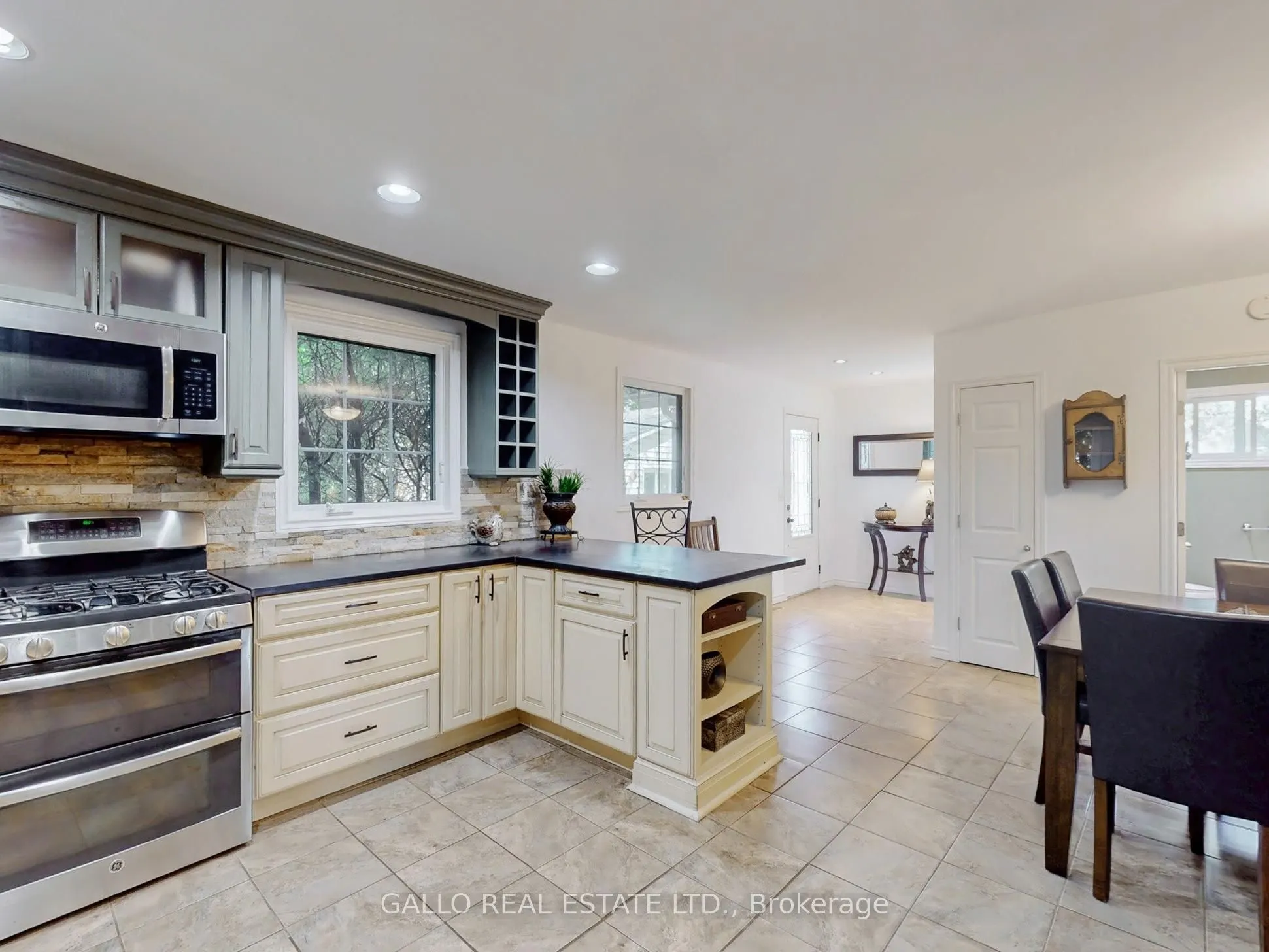 37 Windsor Drive