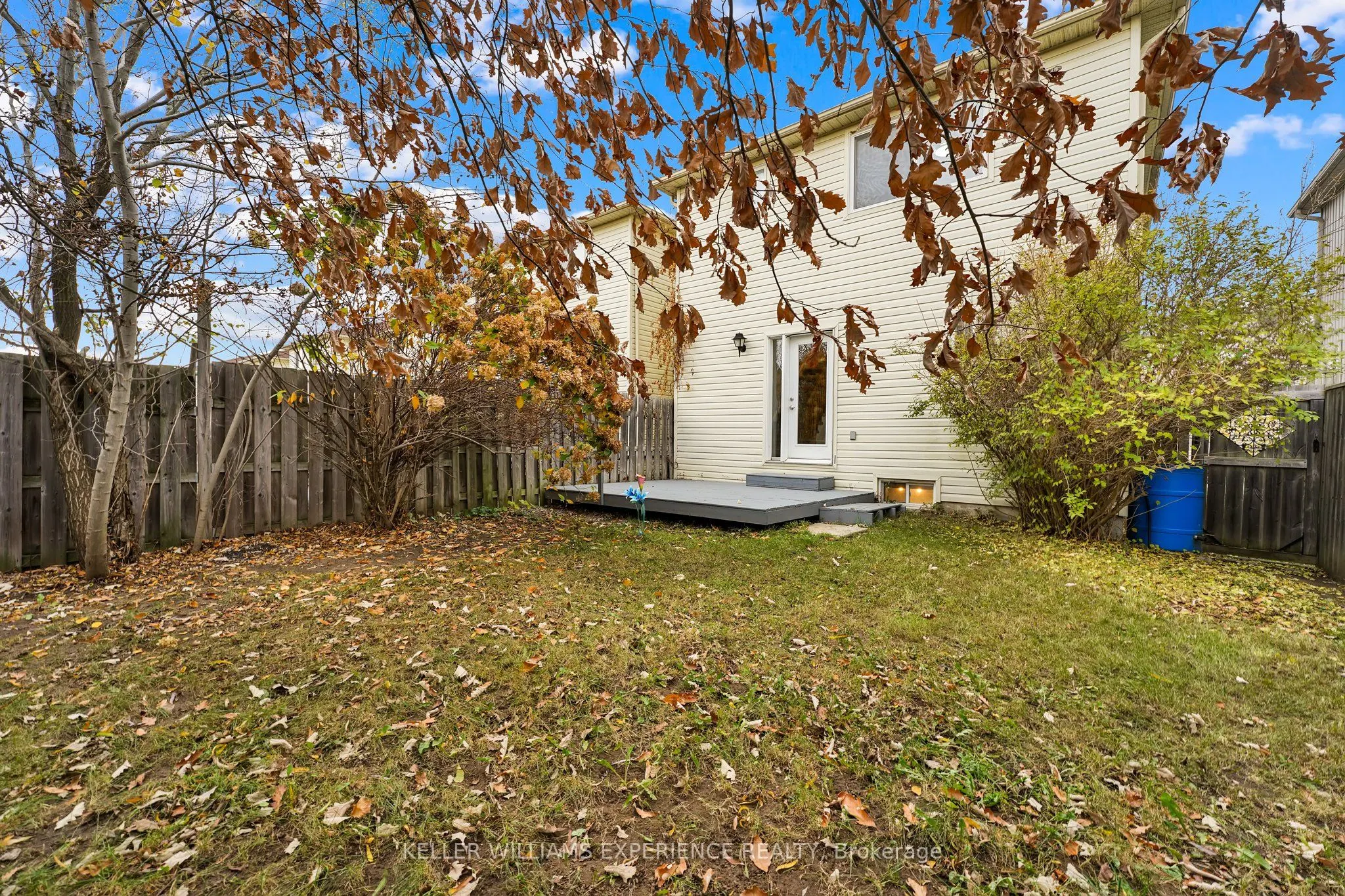 27 Admiral Crescent