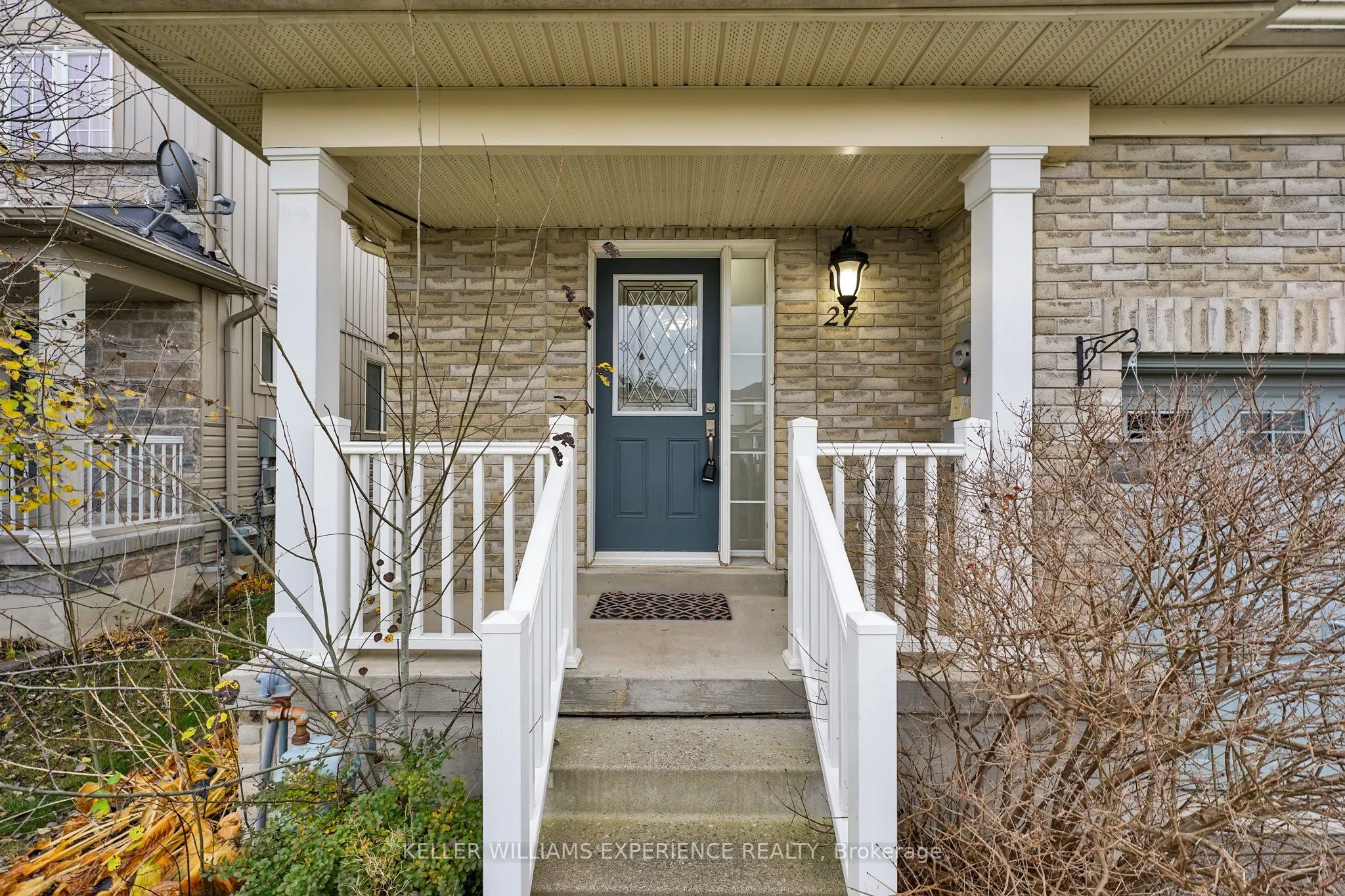 27 Admiral Crescent